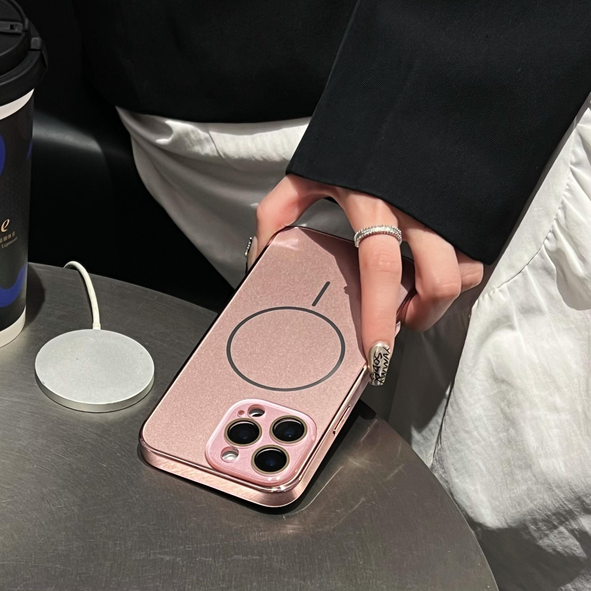 Compatible with iPhone 17 Pro Max/ 17 Pro/16/15/14/13/12 Pro Max Phone Case Magnetic phone case Electroplating protective cover phone case hlk04