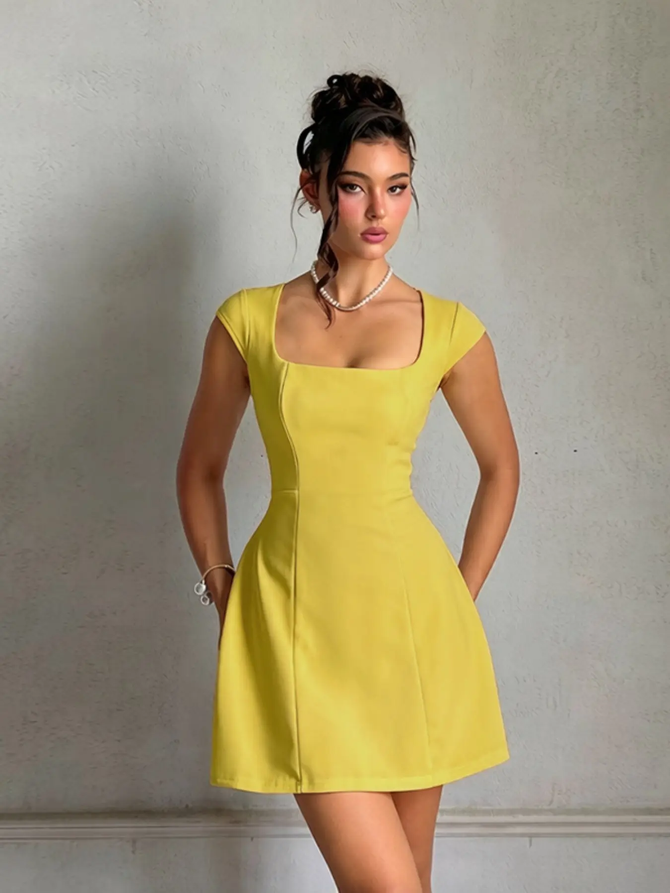 women dress christmas tree Decorated Color:Tan Best Shapewear for Backless Short dress In fact