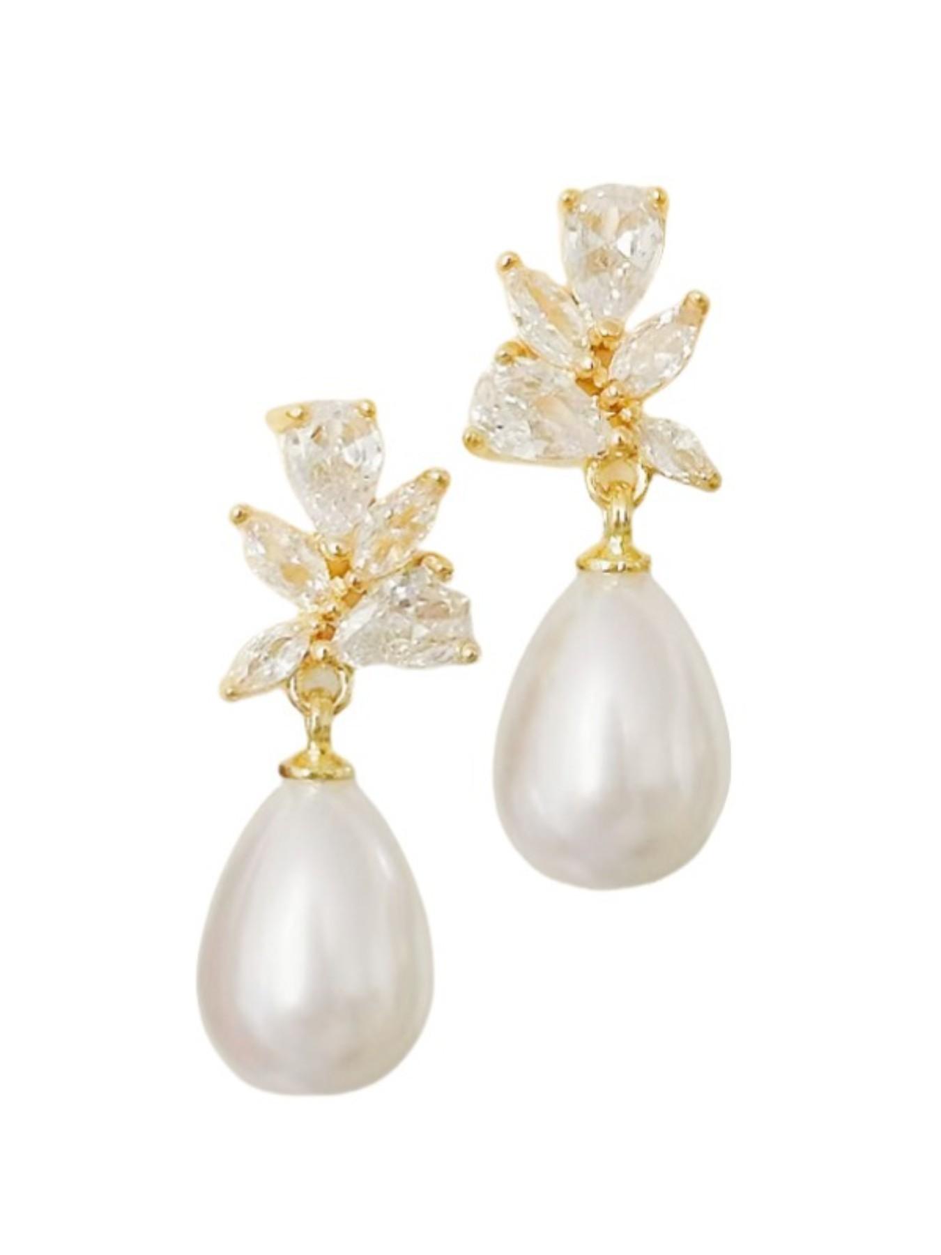 Pearl and Zirconia Pendant Earrings—Perfect for everyday wear, weddings, formal events, and bridal jewelry—An ideal gift for Mother’s Day, anniversaries, and birthdays