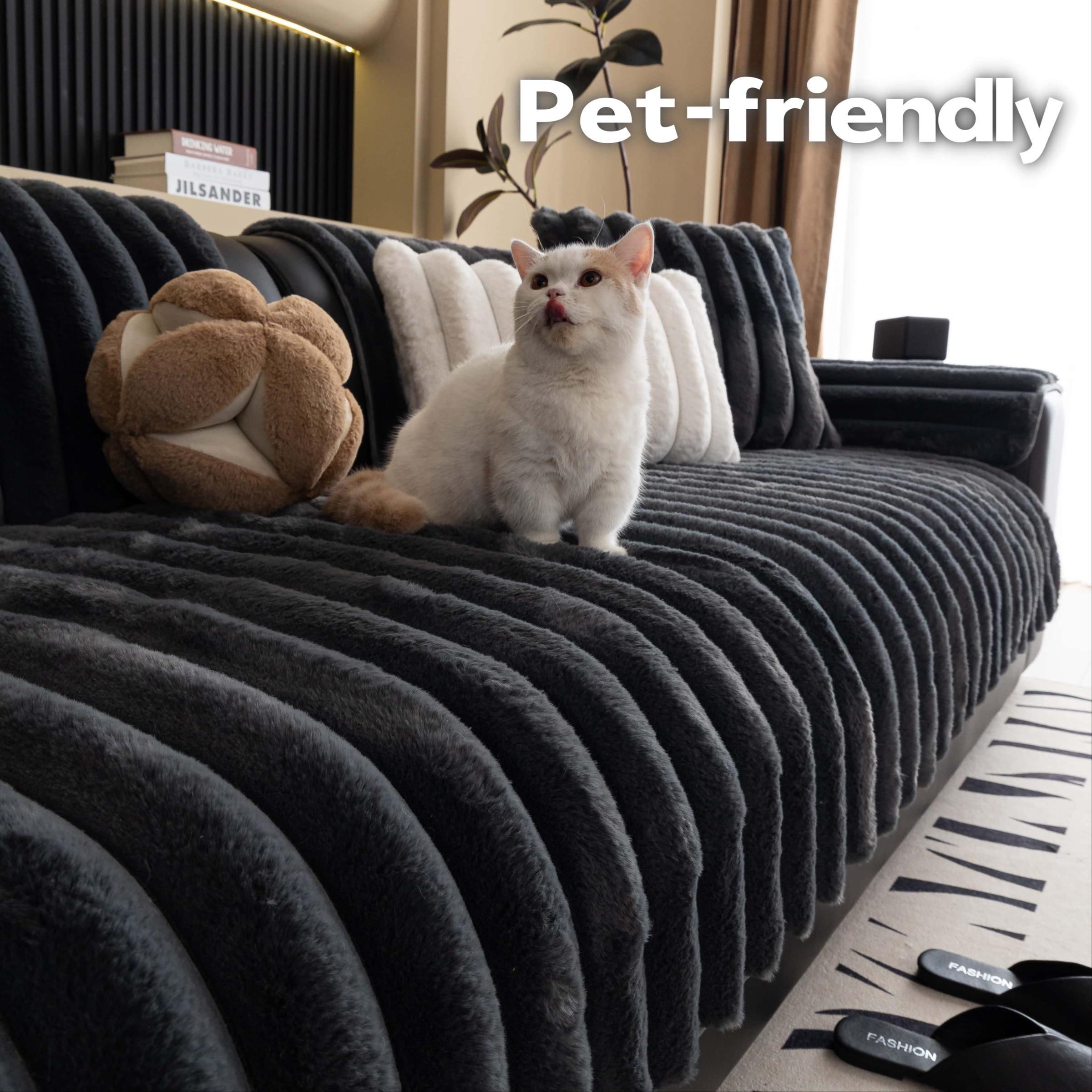 Solid Colour Plush Sofa Cover 1PC, Pet-Friendly Extra Thick Couch Protector, Soft Fluffy Faux Fur Sofa Pad, Non-Slip Machine Washable Anti-Scratch Furniture Throw for Living Room, Sectional, Loveseat & 3-Seater, Sofa Slipcover