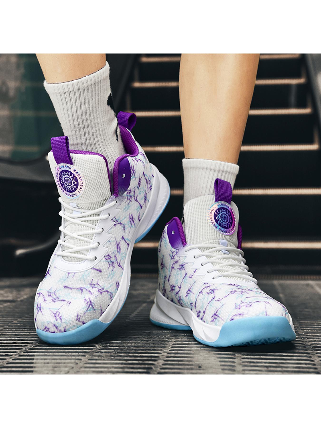Women's basketball shoes and sports shoes, with a lightweight upper that is breathable and tough to wrap around, a wrap around support structure that stabilizes the ankle, suitable for daily outdoor leisure, running, basketball, and other scenarios