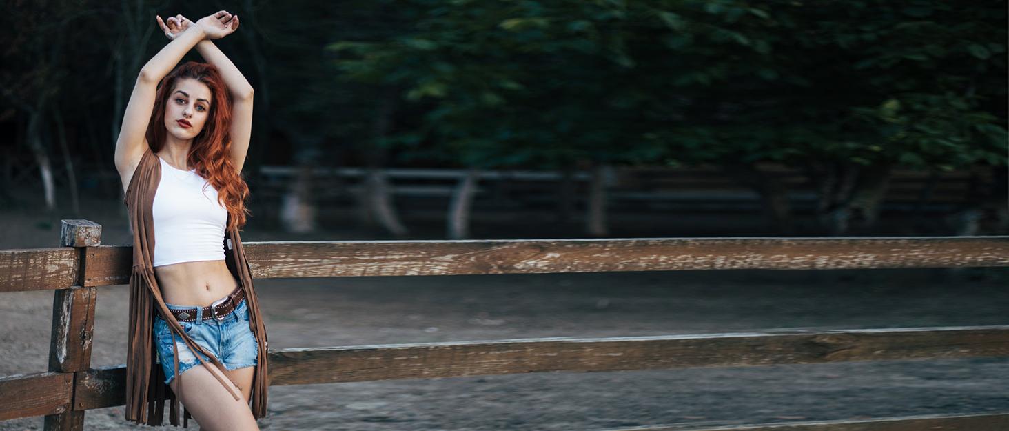 Gloryinterest Western Cowgirl Boots for Women Sunflower Embroidery Square Toe Low Heel US3-11.5 Comfortable Stylish Durable All Season Fashion for Country Music Festivals Rodeos Retro Theme Party Festival Celebrations Daily Wear