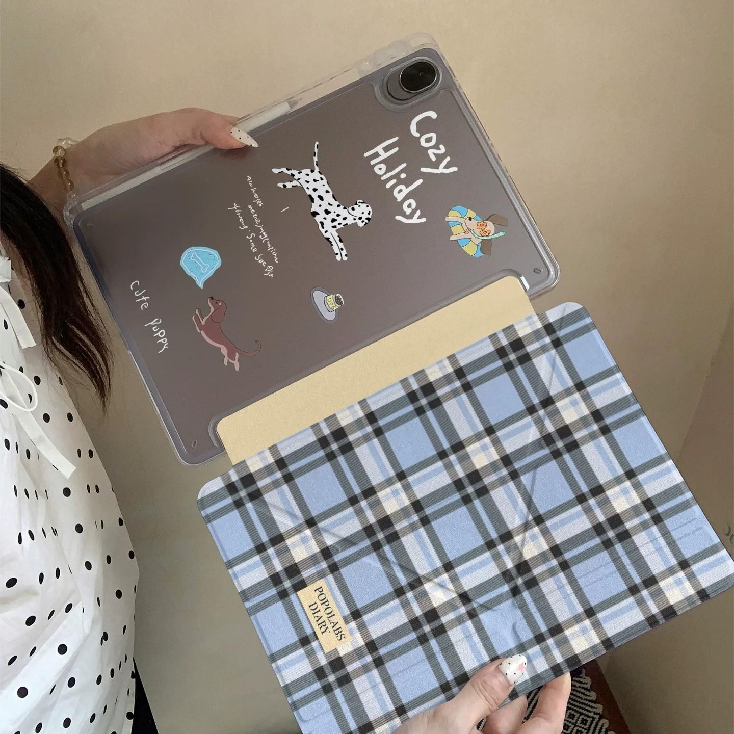 Blue Plaid Spot Dog Y-Type Foldable Stand iPad Case, Transparent Anti-Drop Back Cover with Pen Slot, Fits iPad 10/9/8/pro 11/air 3-5