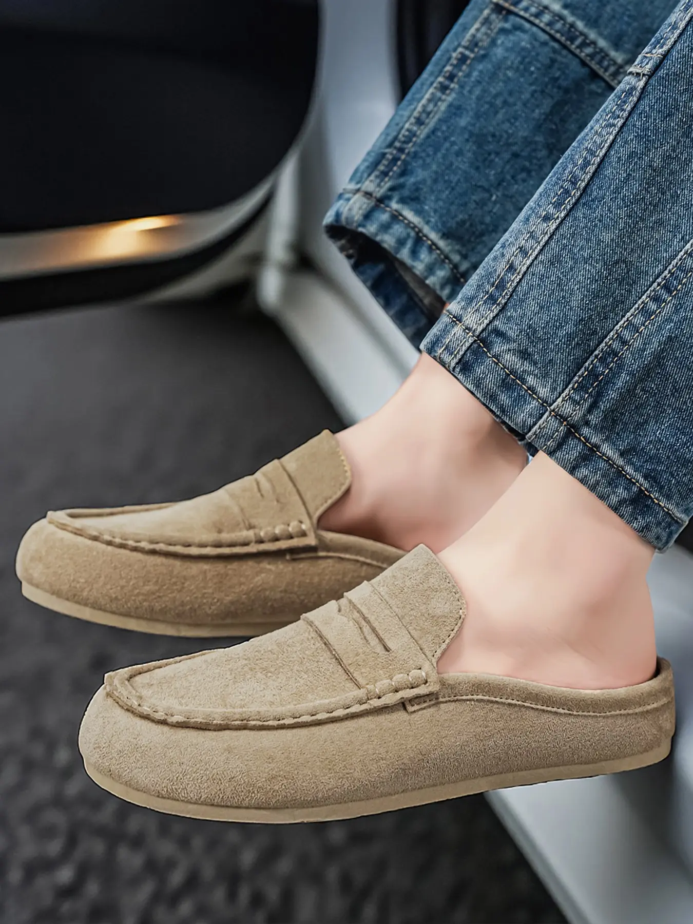 Men Classic Suede Backless Loafer Mules, Soft Comfort Closed Toe Slip-On Slippers, Lightweight Non-slip Flat Casual Shoes for Office Commute, Indoor Home & Outdoor Walking