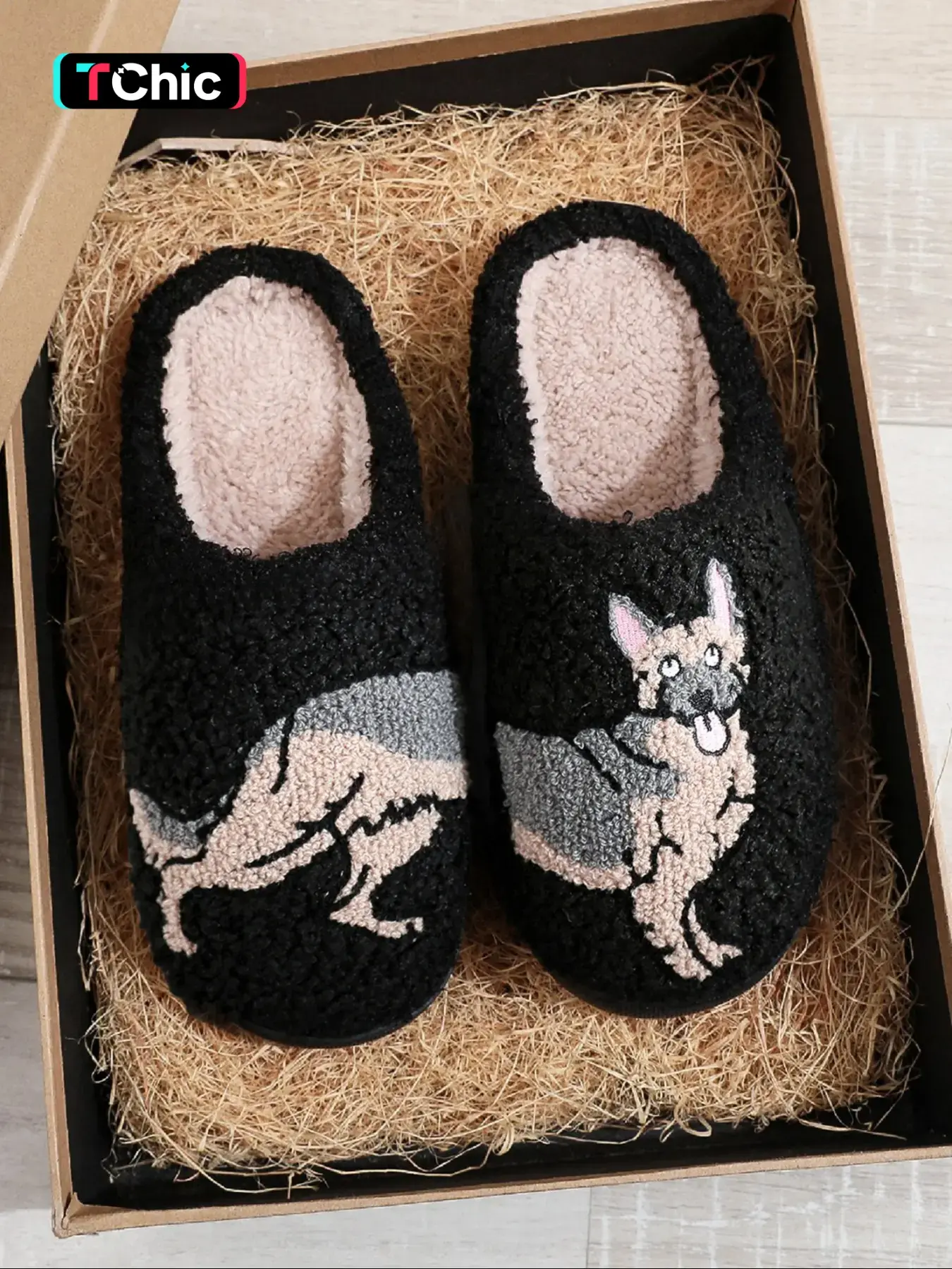 German Shepherd Plush Slippers, Creative Retro Cartoon Design, Warm Indoor Outdoor Non-Slip Shoes, Fall Winter Gift