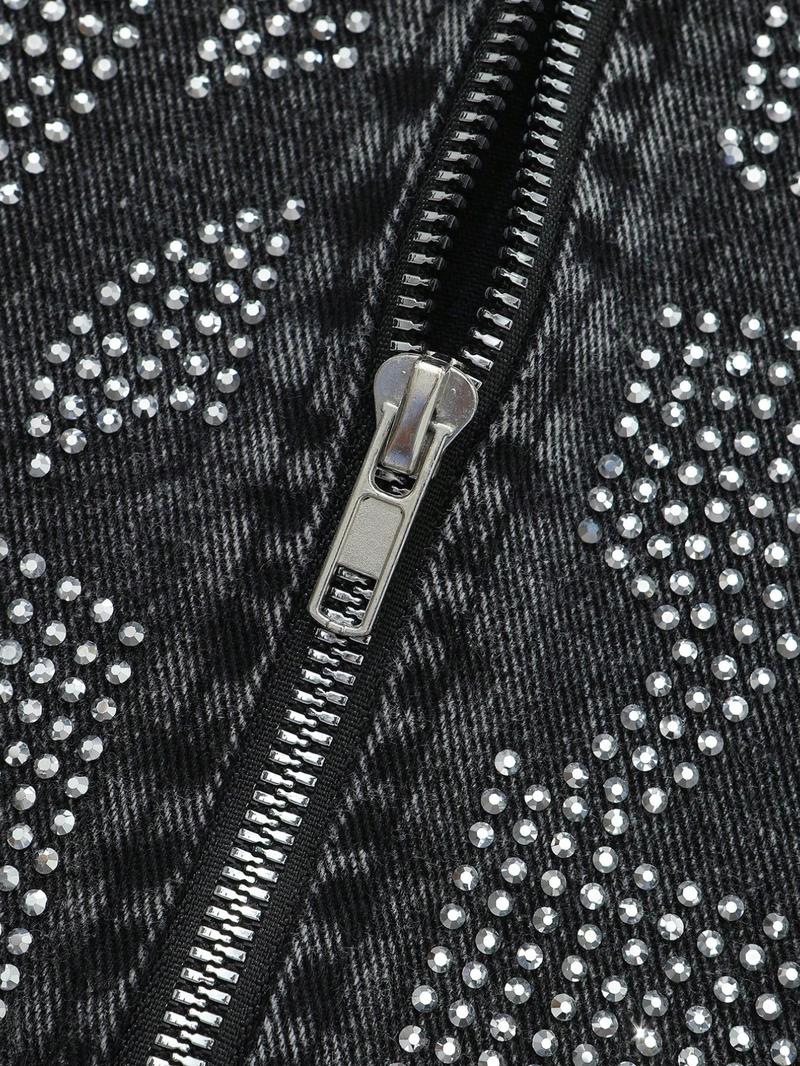 Dark Denim Jacket with Diamonds and 'la' Logo, Vintage Corduroy Collar and Frayed Design, Stylish Zippered Fit for Casual Outings