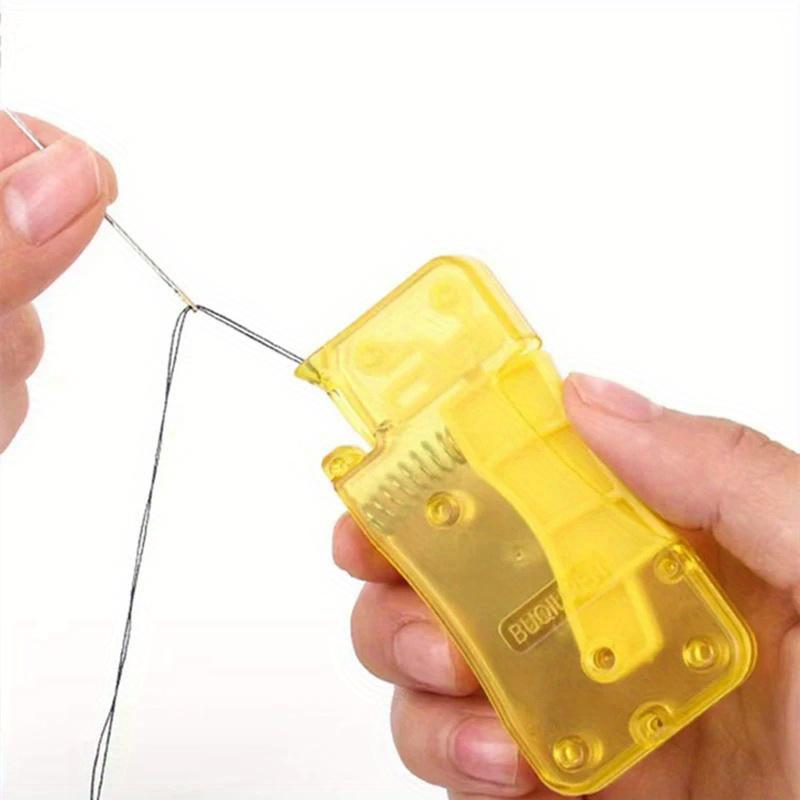 1pc Lemon Yellow Automatic Needle Threader, DIY Hand Sewing Threader, Hand Machine Stitch Insertion Sewing Tool, Household Crafts & Sewing Supplies