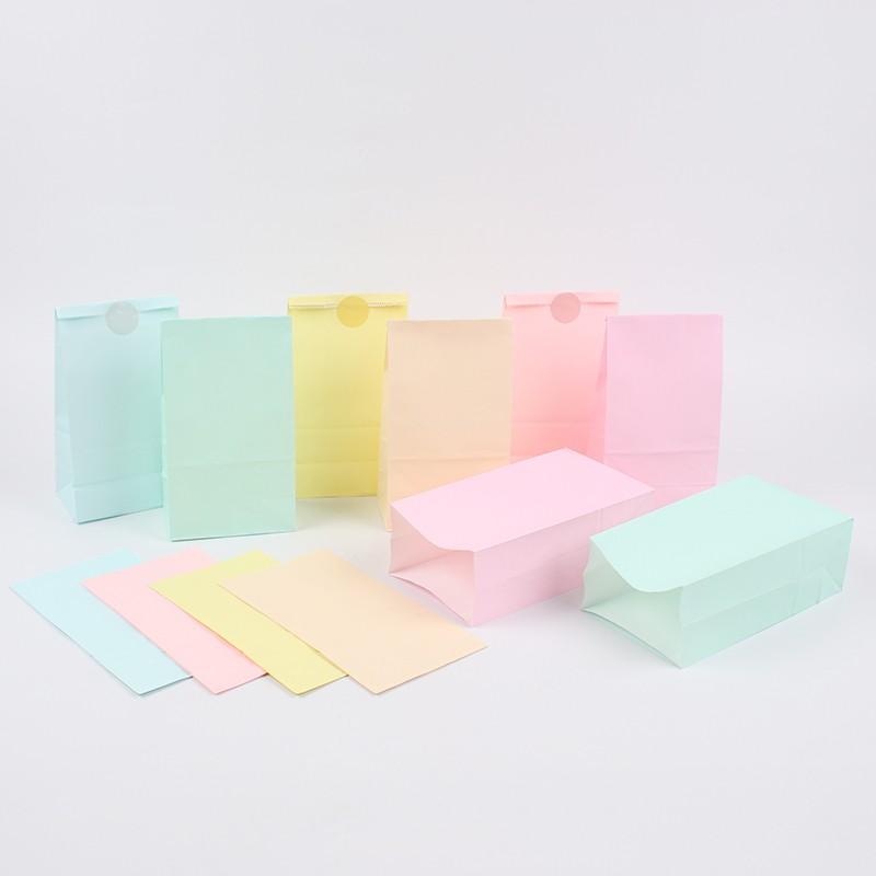 30pcs Candy Gift Bags, Paper Bags, Party Packaging, Ideal for Gifts and Parties, Durable and Reusable, Perfect for Any Occasion