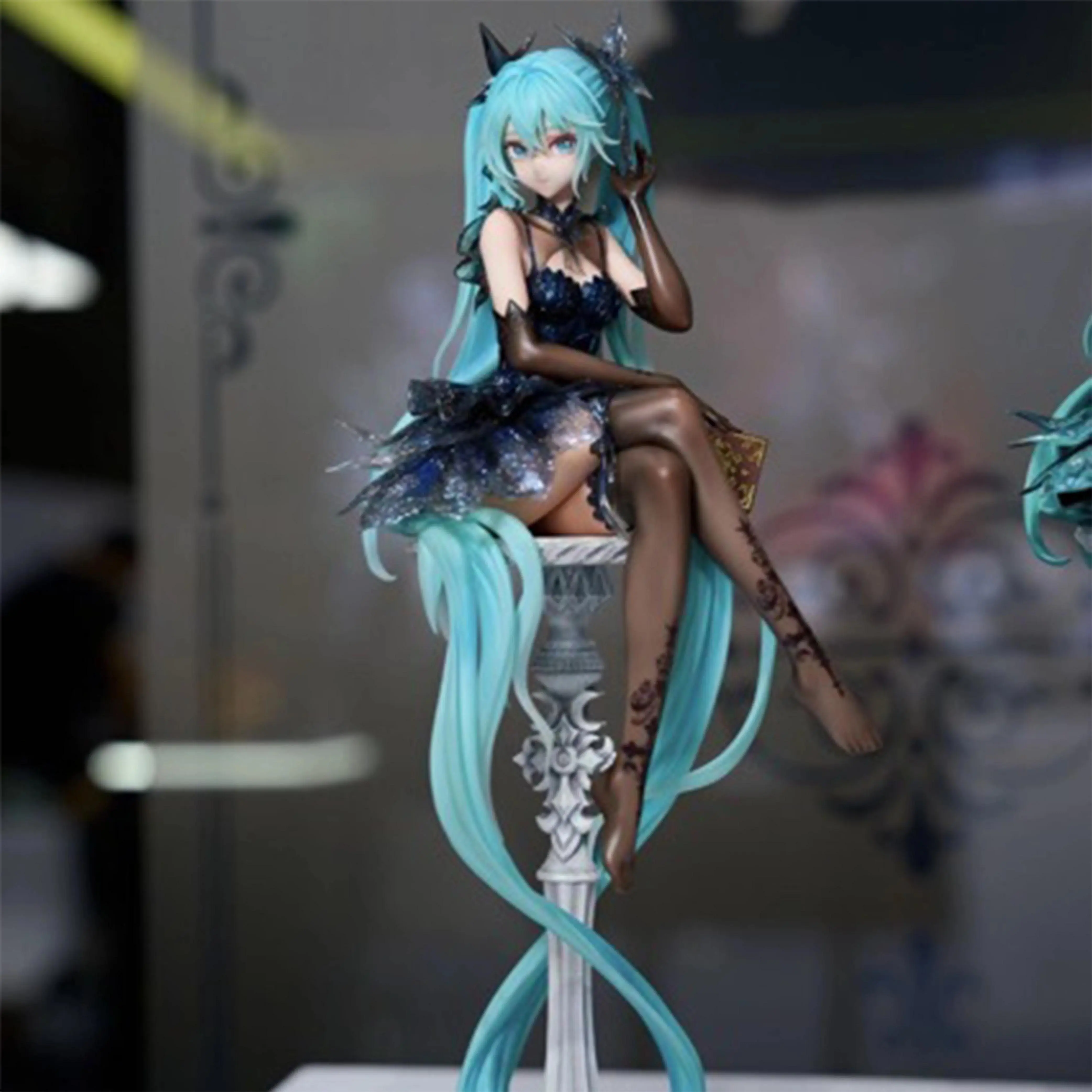 2026 New hot item Hatsune Miku Figure Black Dress Edition Miku Figures Cute Girl Action Figurine Doll Desk Decora Statue Collection Model Toy Gift