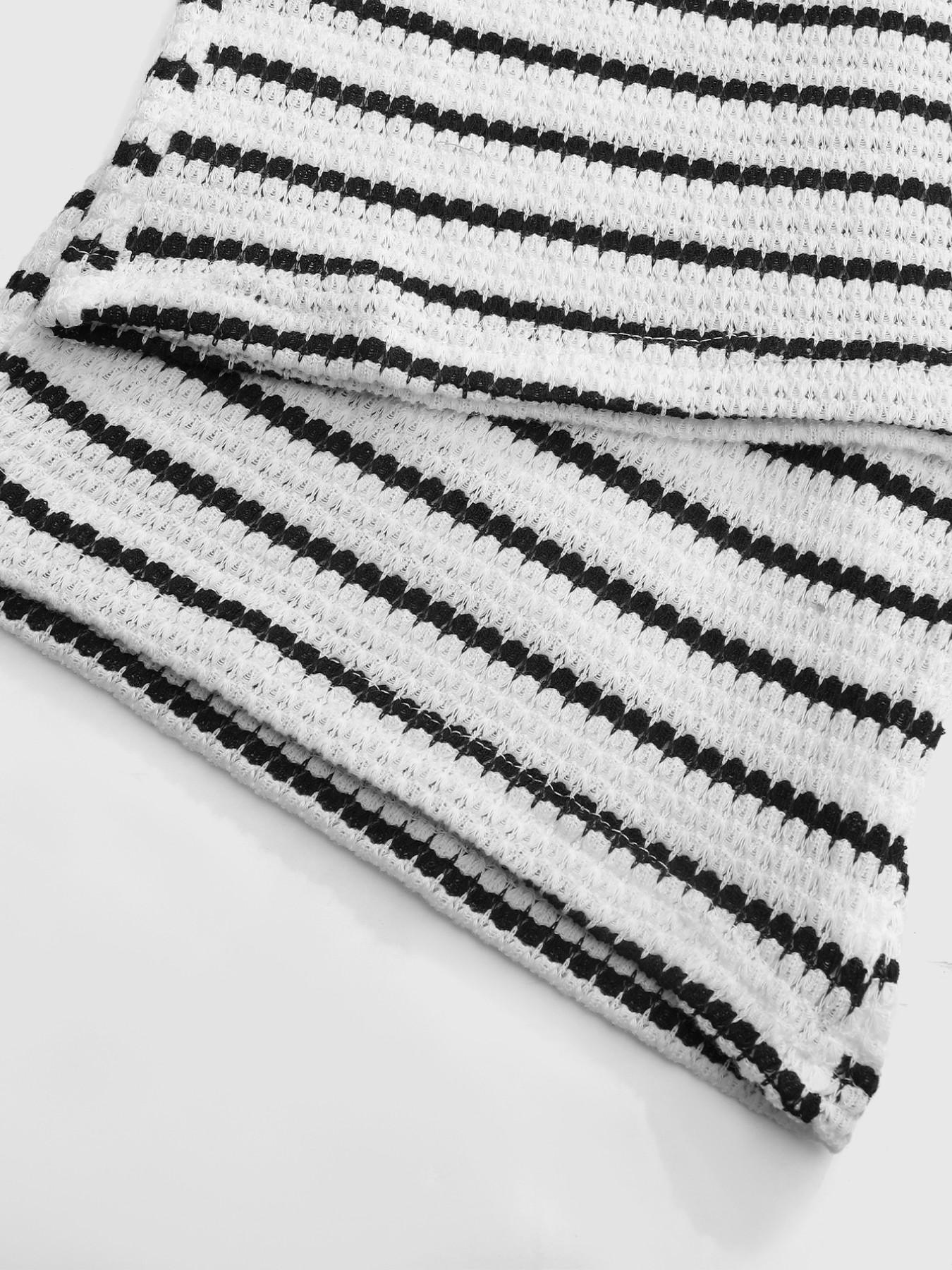 Women's Black and White Striped Textured Flared Pants, Retro Street Style,Low-Rise Y2K Casual Trousers, Suitable for Casual Wear at Home and Outings, Everyday Wear and Vacation Trips.