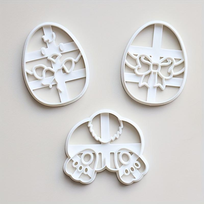3 Piece Set Easter Cookie Cutters Set Chicken Bunny Egg Shapes Non Toxic Baking Molds Bakeware Perfect for Holiday Dessert Making Easy to Clean Plastic Kitchen Tools Essential for Bakers and Easter Celebrations Baking Supplies Kit