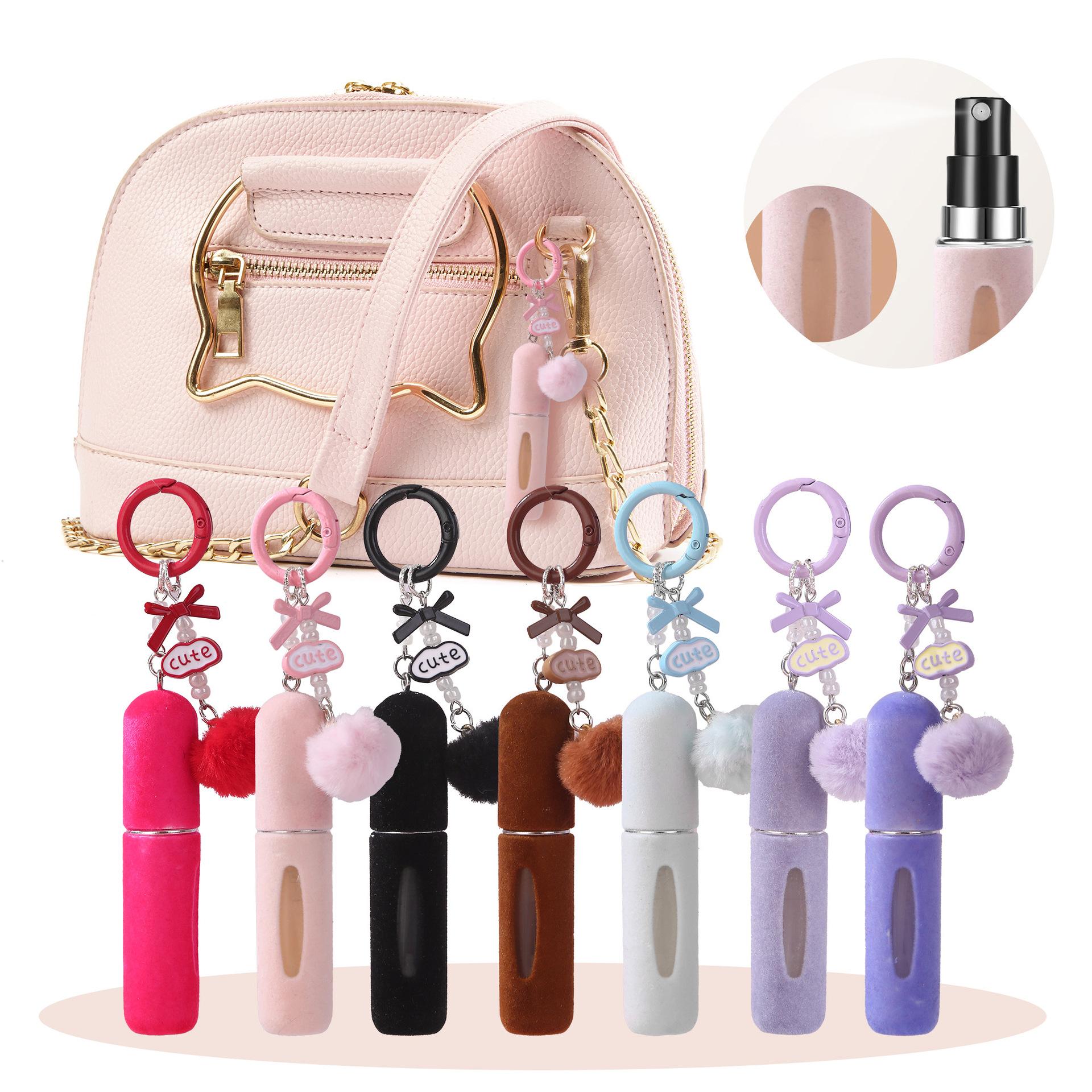 New Plush Hanging J-Piece Girly Keychain For Bags Kawaii, 5ML Perfume Sub-Bottling, Portable Travel Bottom Charger, Refillable Bottles