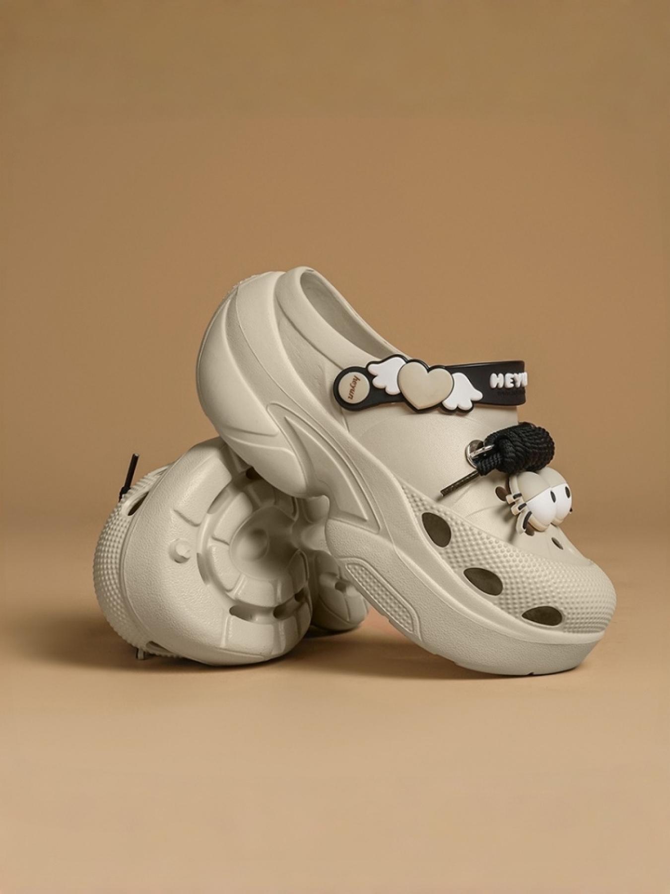 Women's Black-Purple Cartoon Big Eye Clogs: Thick-Soled Dual-Wear, Summer Outdoor Slides