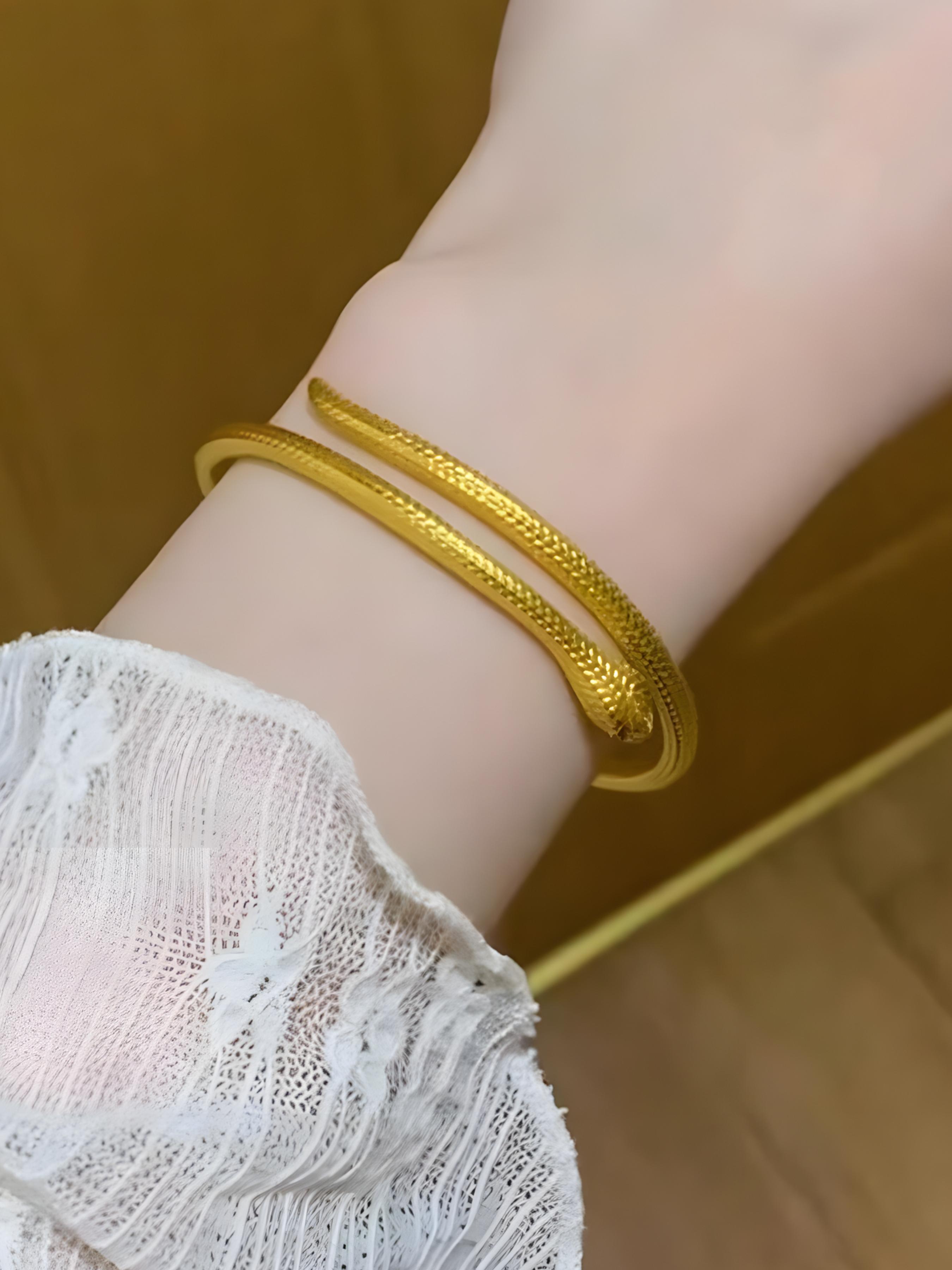 Handmade Enamel Bangle, Traditional Craftsmanship, Attracts Wealth and Good Fortune, High-End Accessory, Perfect Gift