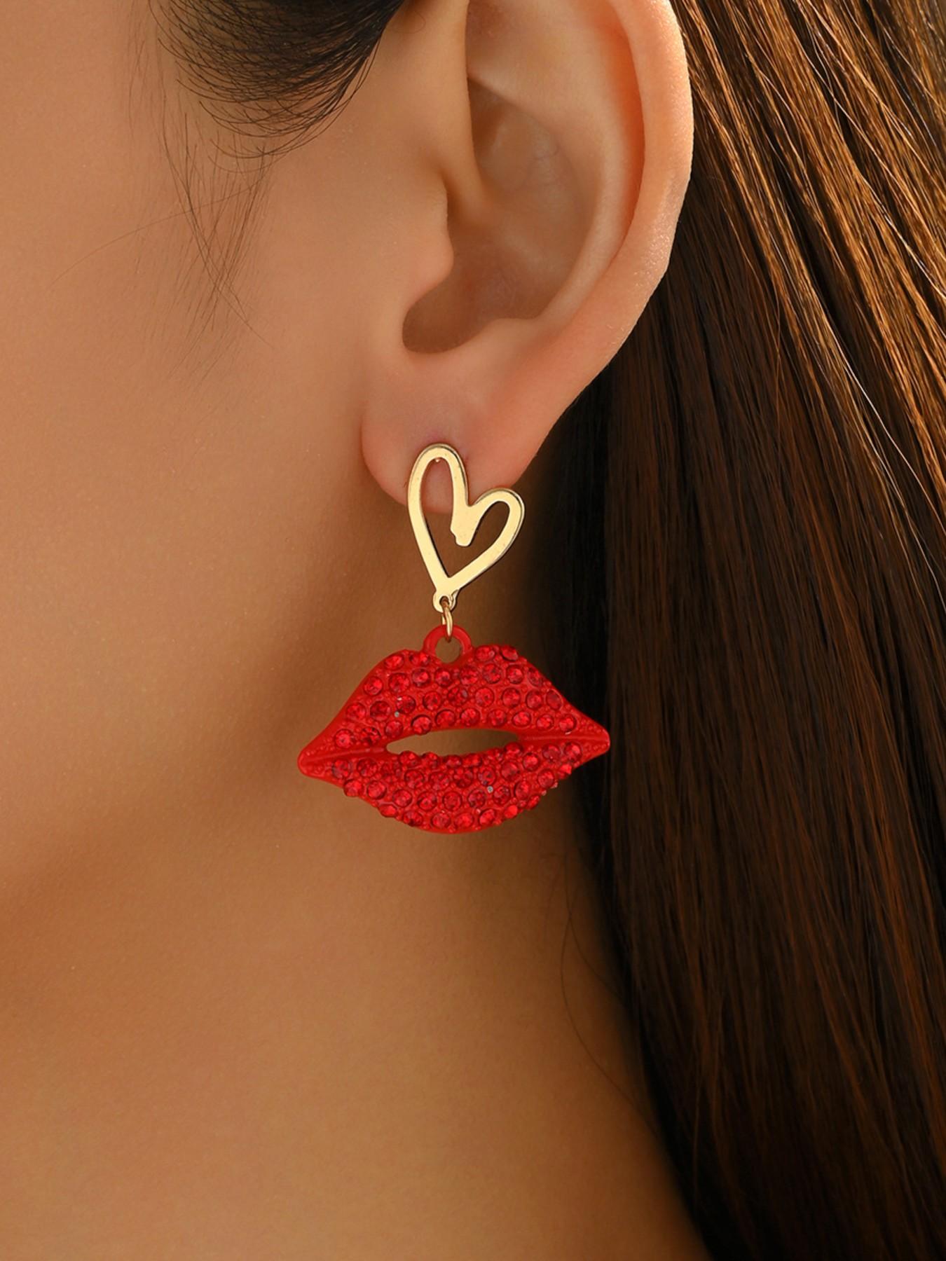 New Women's Jewelry, Unique Rhinestone Heart Design Lip Earrings, Versatile High-End Ear Accessories, Fashionable and Stylish