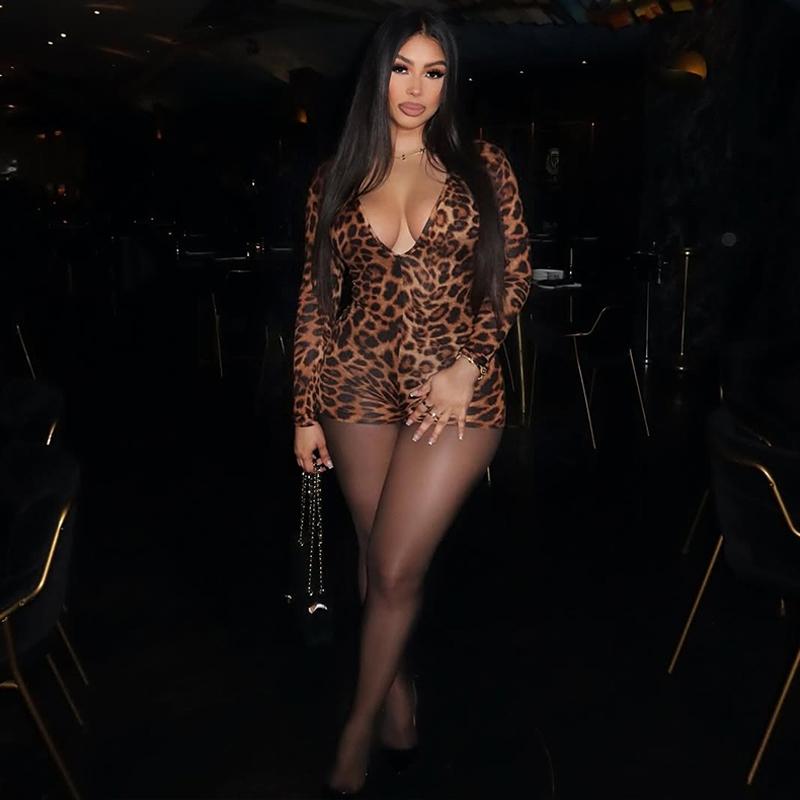 Women's Leopard Print V Neck Long Sleeve Romper, Ladies Spring Fall Winter Party Club Date Holiday Daily Casual One-piece Set Shorts Jumpsuits Playsuits For Everyday Wear