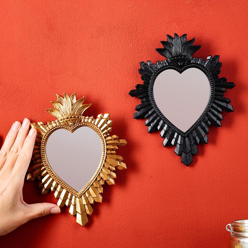 1PC, golden and black flame heart-shaped decorative pendant, resin material sacred heart decorative pendant, suitable for religious wall decoration, home wall decoration or photography prop decoration, theme party decoration #TOP PICKS