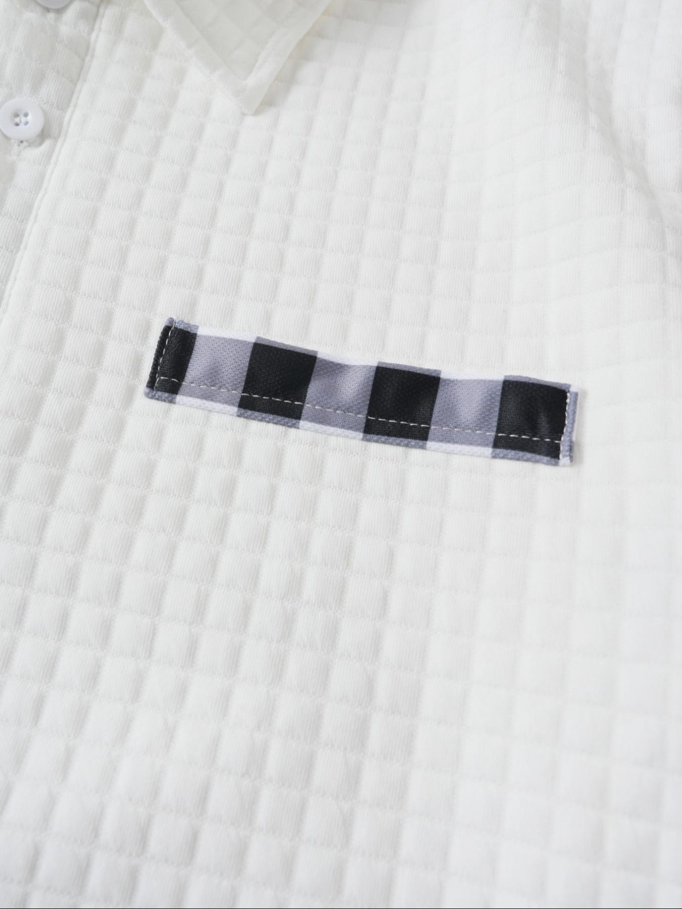 A new men's autumn and winter knitted crew neck long sleeve sweatshirt, suitable for daily wear, vintage half button design, casual and versatile trend simple pullover, is a must-have item in men's wardrobe.