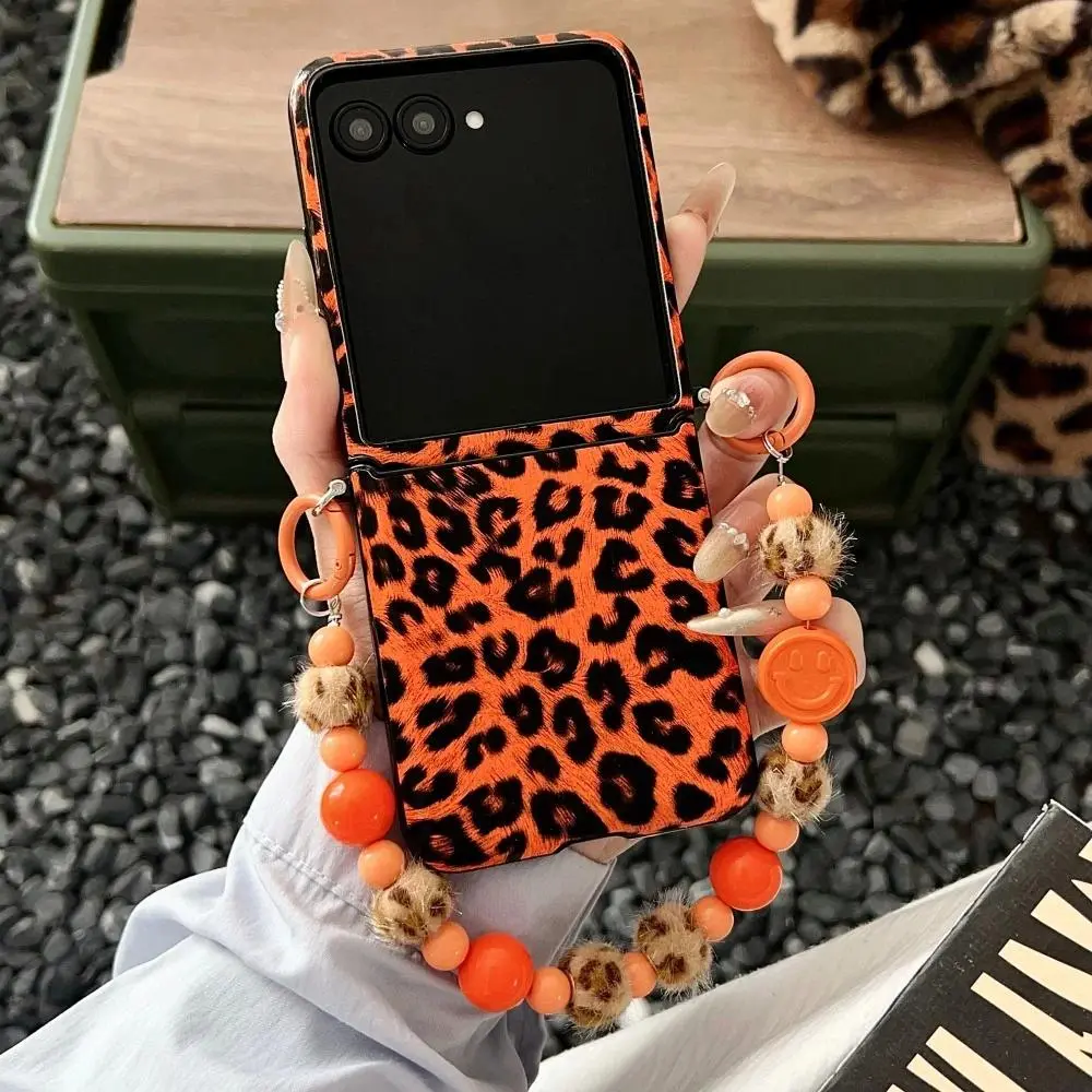 Leopard Print Phone Case For Samsung Z Flip 7 Flip7 FE Galaxy Z Flip 6 5 4 Protect Cover With Bracelet Portable Side Hanging