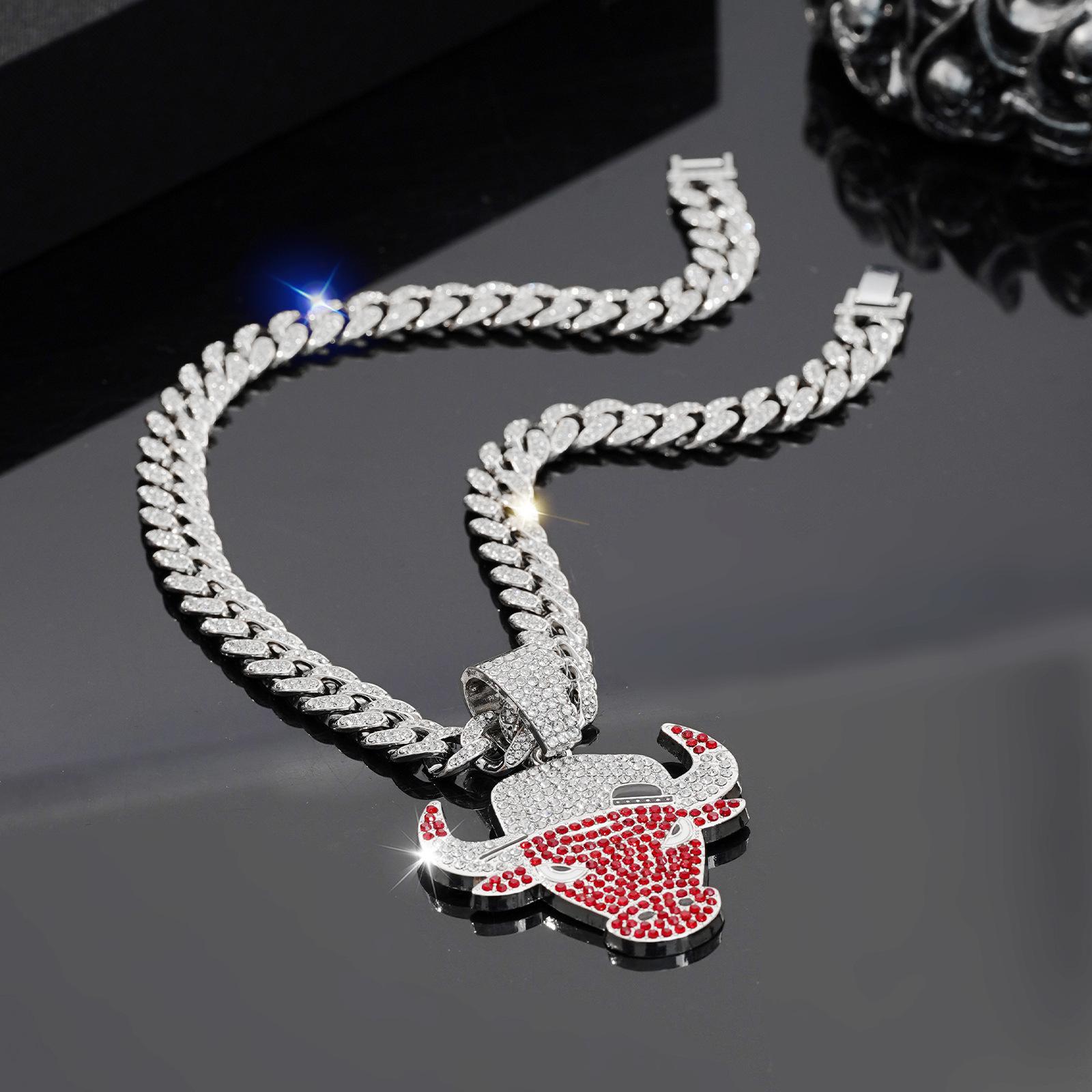 Men's hip-hop full-diamond necklace, fashionable and unique, with a cool red bull head pendant