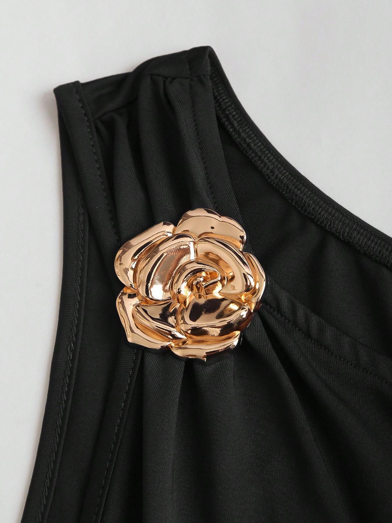2pcs/Set Women's Summer Metallic Flower Decor Spaghetti Strap Tank Top & Pleated Layered Short Skirt Set，Casual One-Shoulder Bow Pleated Slim Fit Elastic Top with Double Layer Ruffled Skirt Set, Fashionable and Comfortable Shirt Skirt Set
