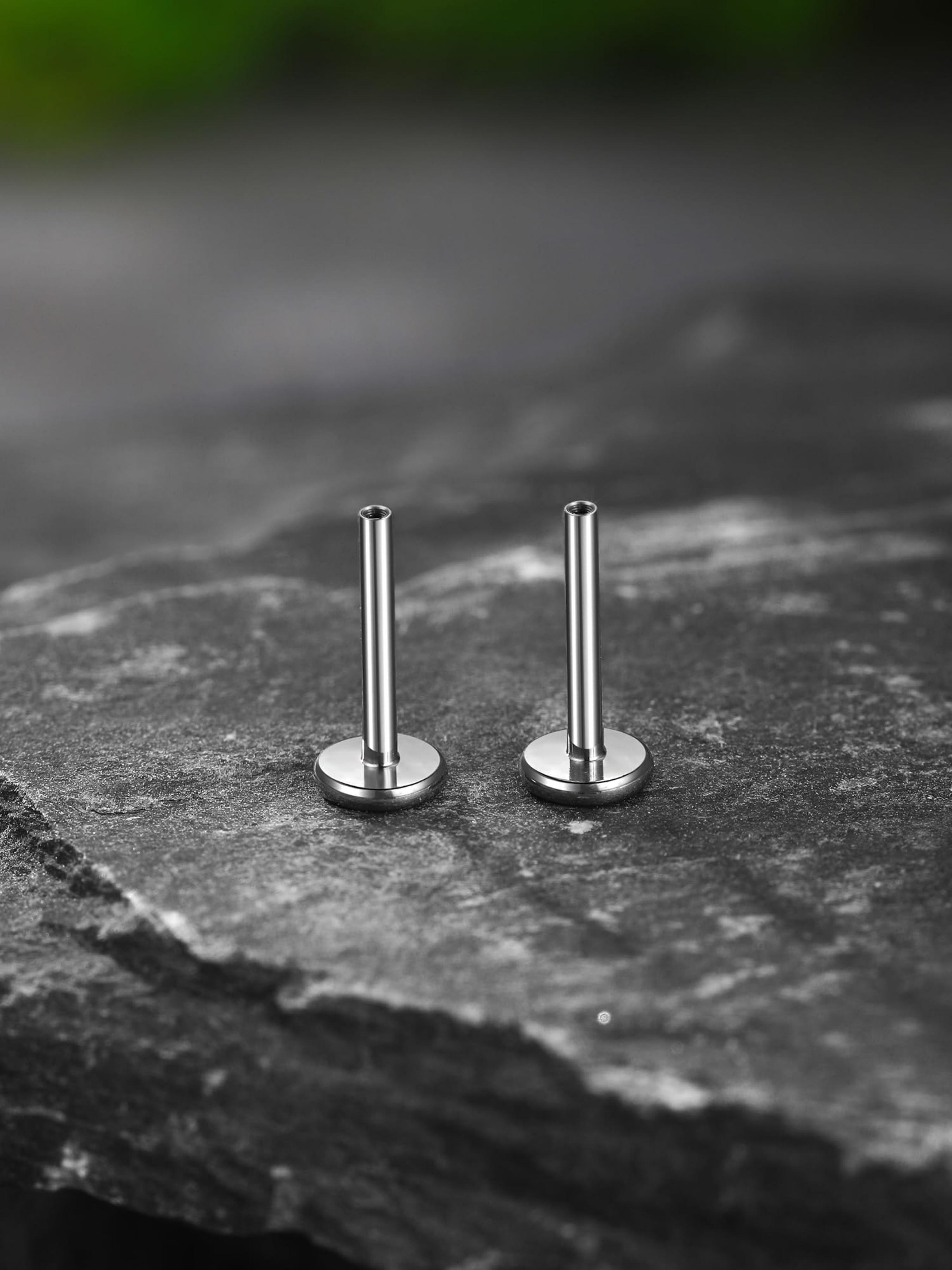 Titanium Threadless Internally Threaded Flat Back Stud Earrings 18G 16G Labret Post in 6mm 7mm 8mm 9mm 10mm for Cartilage Helix Conch Tragus Nose Lobe Medusa Piercing Jewelry