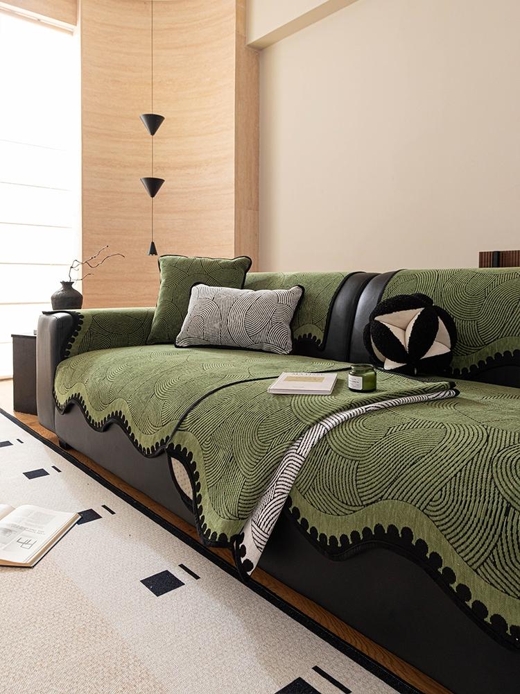 Vintage Style Chenille Sofa Pad, Cat Scratch Proof Sofa Protector, All-Season, Suitable for Living Room, Bedroom, Office, 100% Polyester Fiber