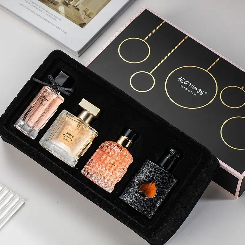 Women's Perfume Set, 30ML X 4 Bottles, Luxurious Multi-Scents, Fresh & Elegant, Portable, Long-Lasting, Ideal Gift for Women, Floral Perfume Set