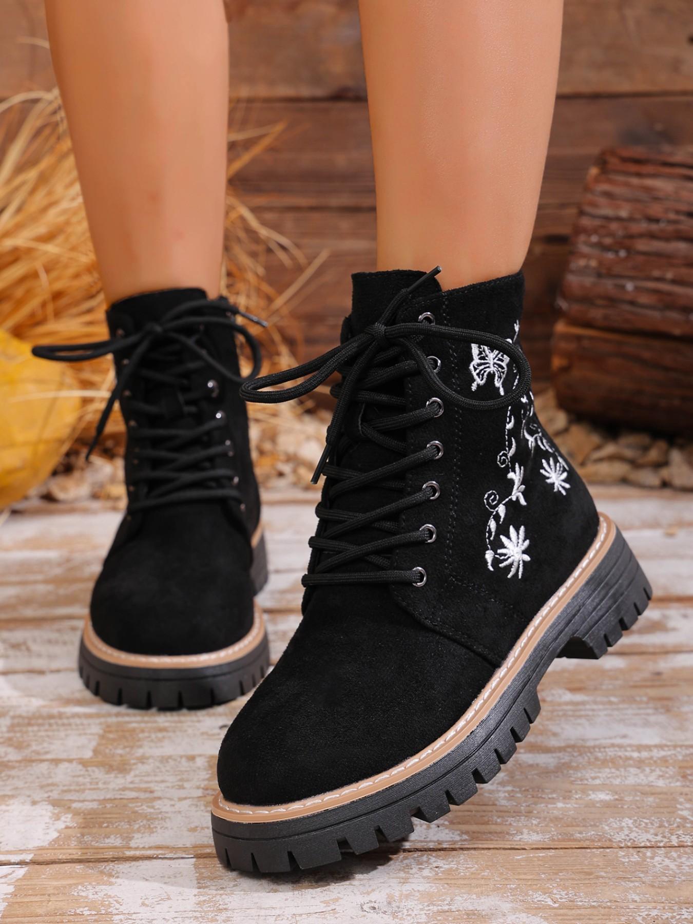 Autumn Winter New Retro Ethnic Butterfly Floral Embroidery Boots, Velvet Laces Thick Sole Work Short Boots, Casual Comfortable Western Boots