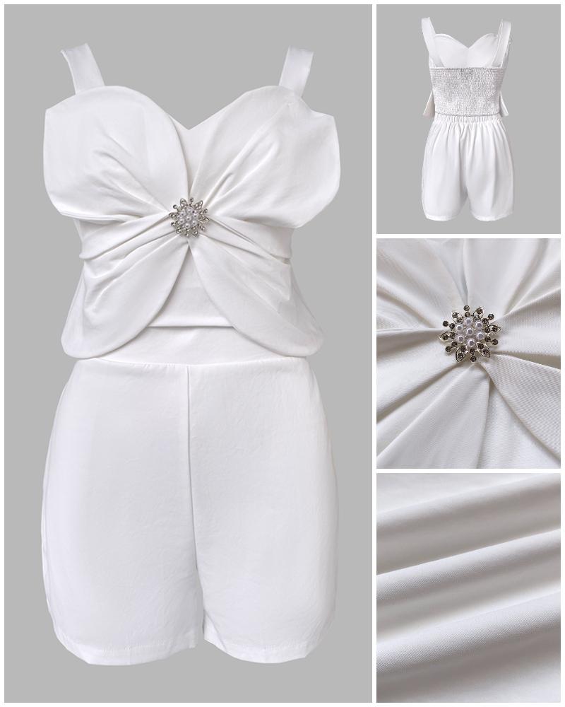 ChicMe Women's 2 Pieces Outfit Crop Tank and Shorts Set - 3D Flower Thick Strap & Casual Pocket Design - Elegant High Waist Matching Set