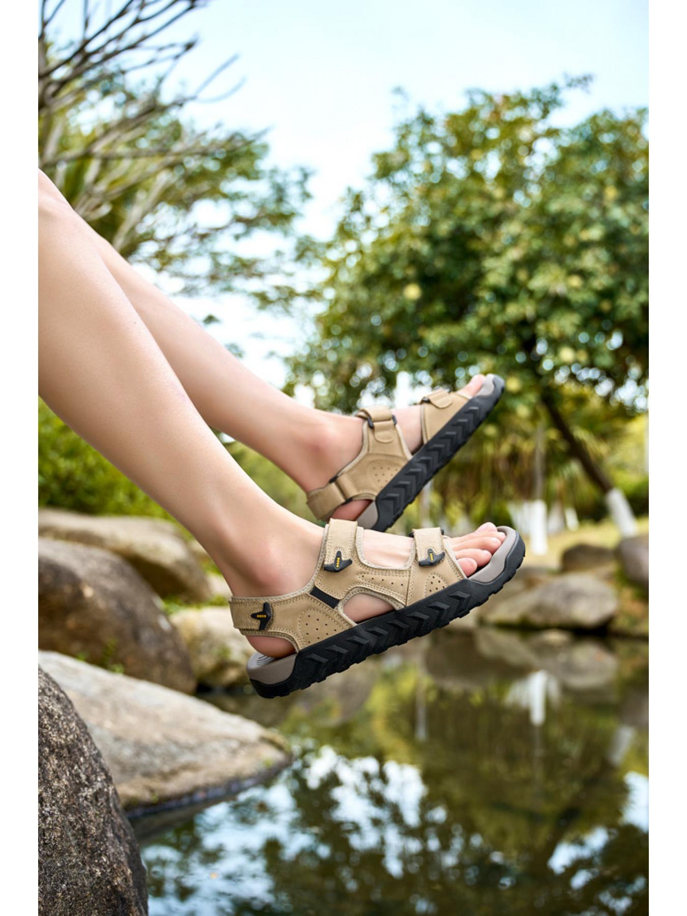 Men's Solid Color Velcro Hollow Outdoor Water Trekking Sandals Thick-soled Non-slip Anti-impact Closed-toe Beach Shoes Breathable Hiking Shoes