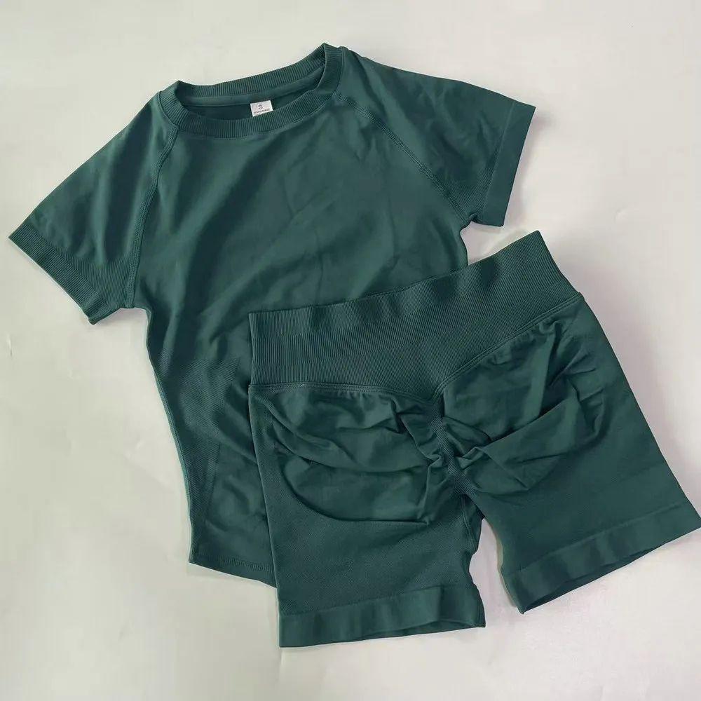 Dfyne Cross-Waist Hip-Lifting Shorts + Short-Sleeve Sports Set |   Seamless Knit Breathable Quick-Drying |   Fitness & Yoga Two-Piece Set