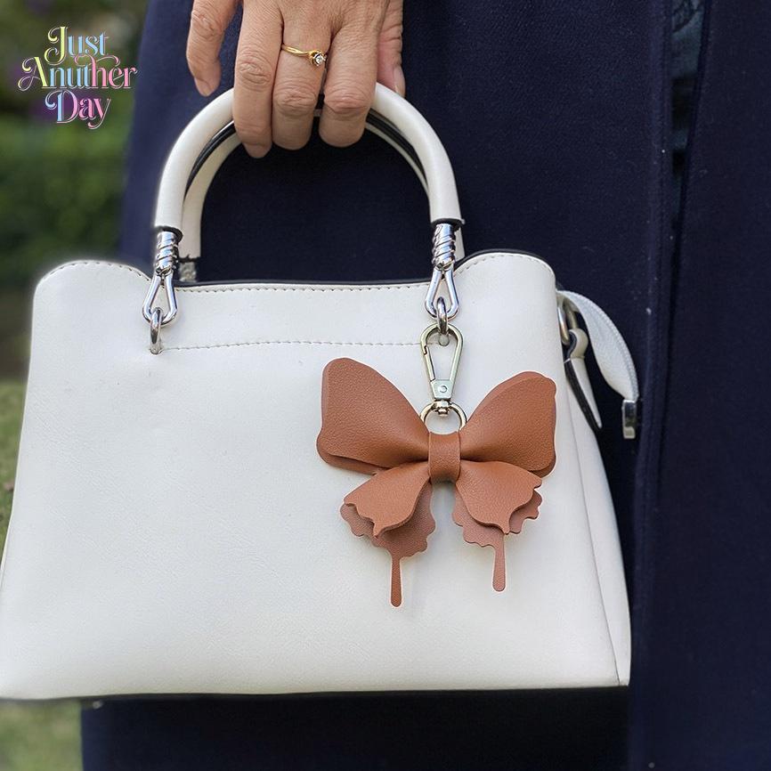 Layered Butterfly PU Leather Bag Charm, Colorful Butterfly Pendant with Detachable Metal Clasp, Cute All-Match Accessory for Handbags, Backpacks & Purses