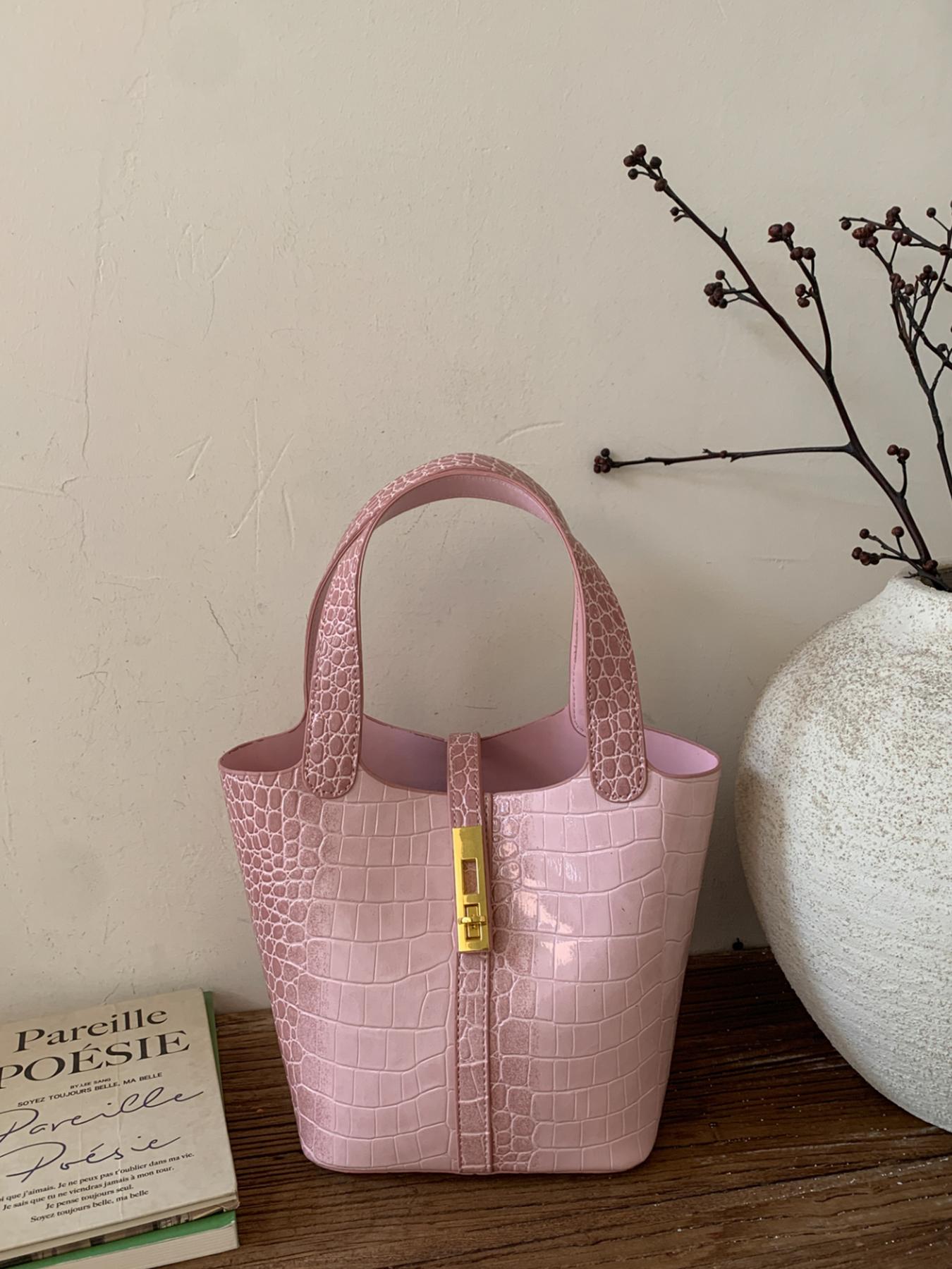 1pc Women's handbag with solid color crocodile pattern, Casual Trendy Handbag, simple and trendy, suitable for white-collar workers commute, go shopping. Lightweight Work Bag