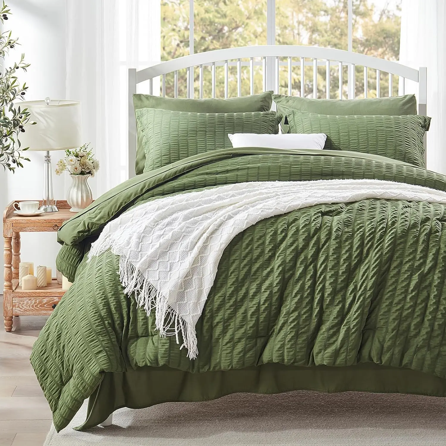 Queen Comforter Set 7 Piece, Green Bed in a Bag Queen Bedding Sets | Seersucker, OEKO-TEX Certified, Down Alternative Comforter with Breathable sheets&pillowcases,Lightweight,All Season