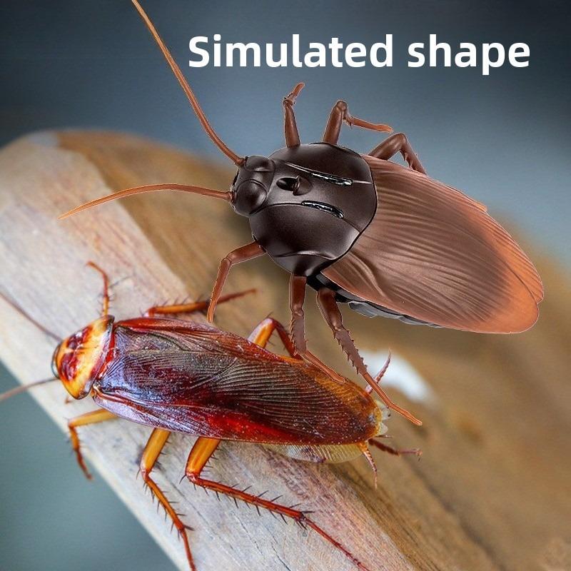 Simulated Remote Control Cockroach (1 Set), Novel and Scary Animal Toy Model, Simulated Sensing Cockroach, Creative Halloween April Fool's Day Mock Gift (Comes with 6 1,5V Button Batteries)