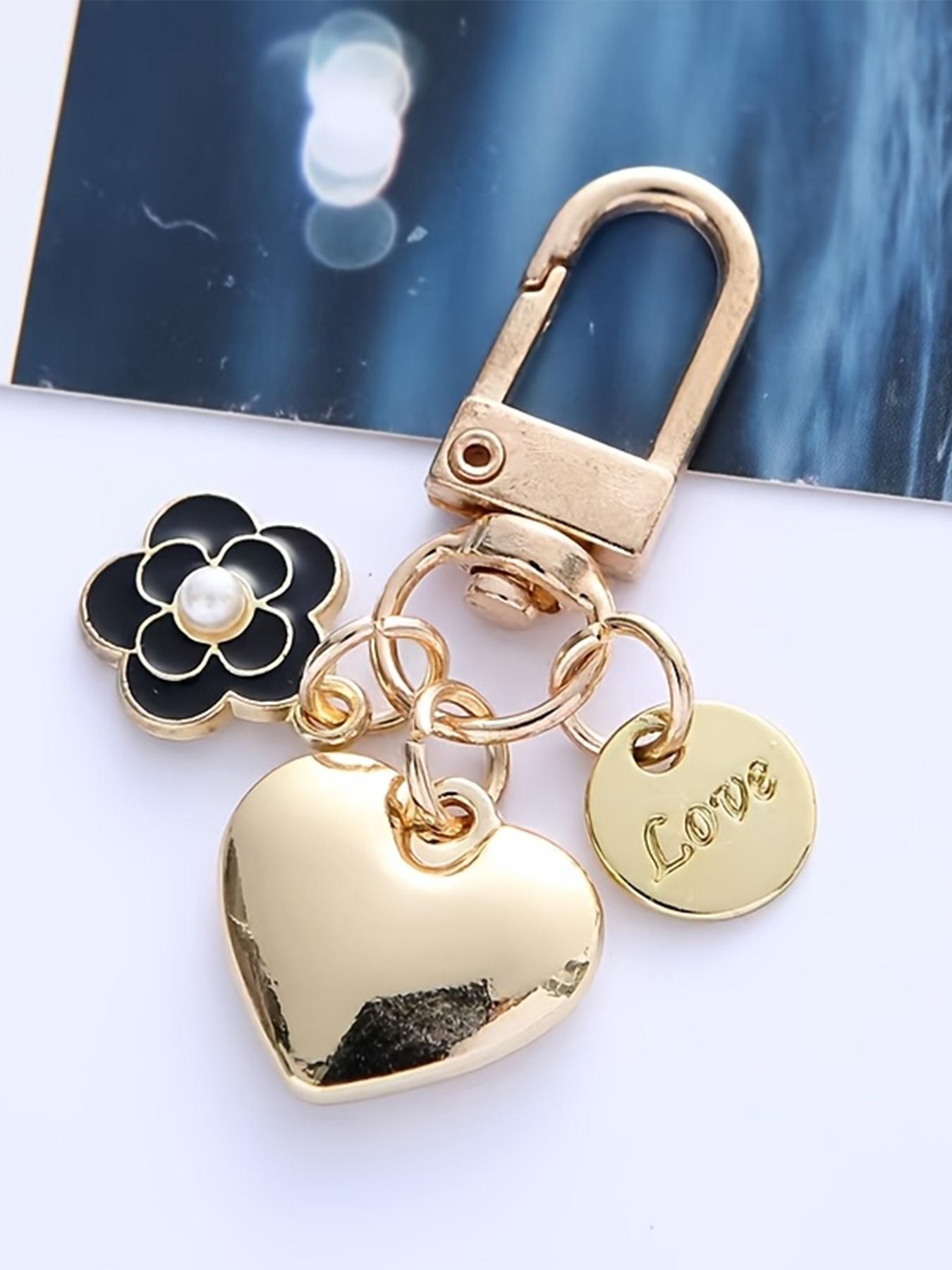Fashion Heart Love Keychain Pendant, Imitation Pearl Camellia Letter Metal Accessory, Women's Bag Charm, All Seasons Cute Style