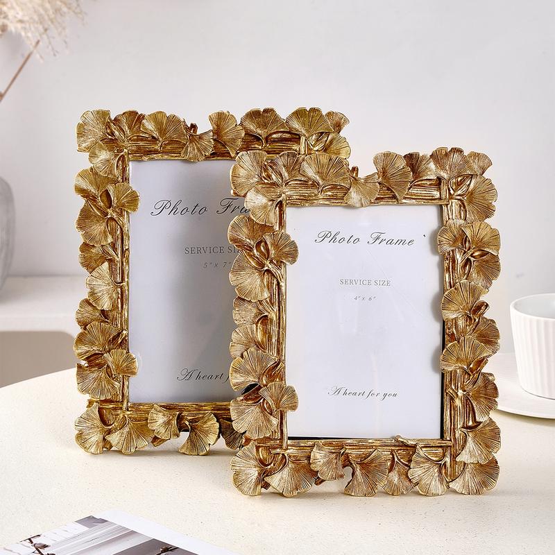 Elegant European Vintage Maple Leaf Frame, Versatile Horizontal & Vertical Use, Includes Random Inner Paper, Perfect Home Decor, Gold Plated Frame