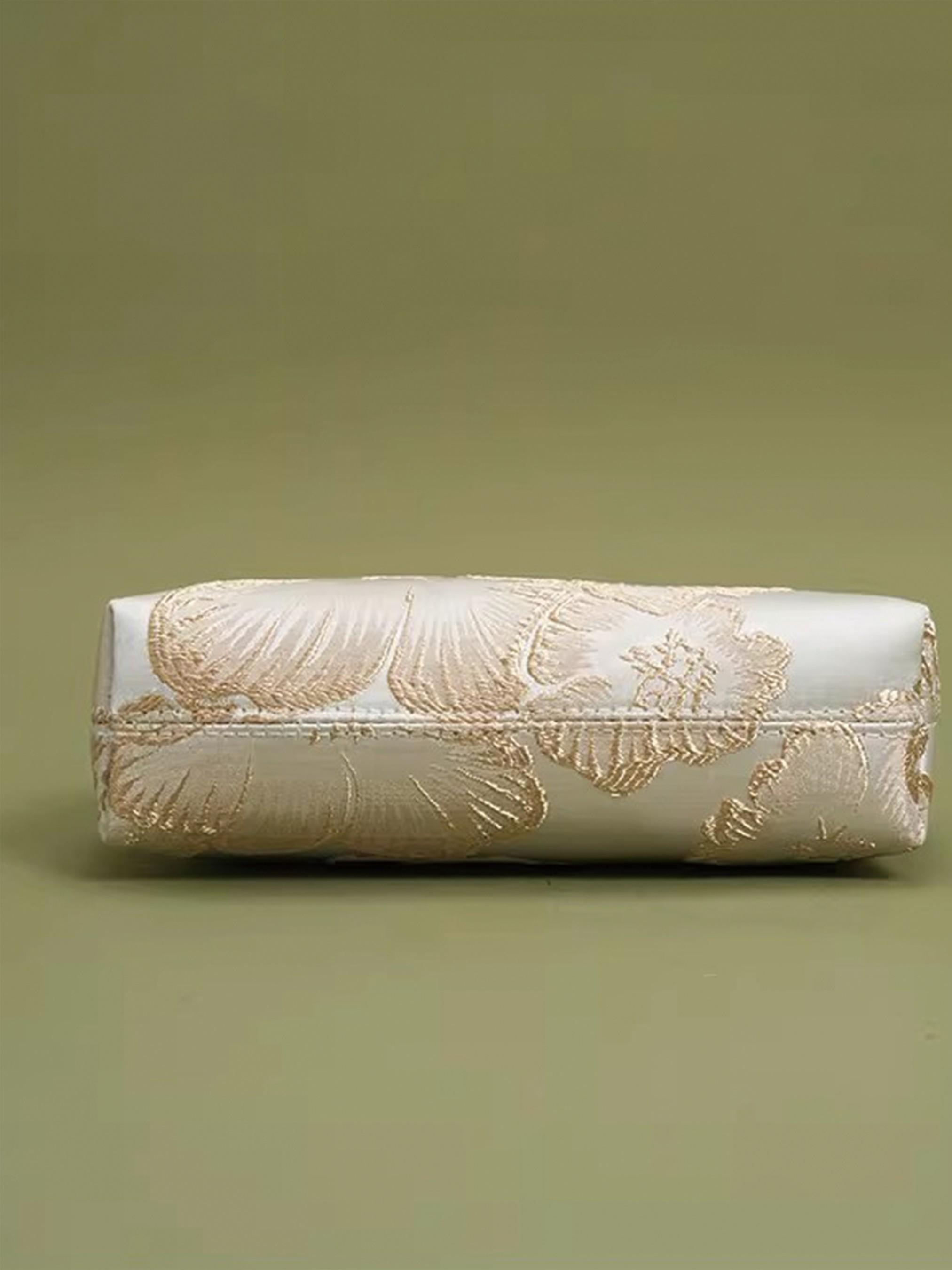 Elegant Embroidered Clutch Bag for Women, Vintage Evening Bag with Pearl Chain and Ginkgo Pattern, Perfect for Weddings and Parties