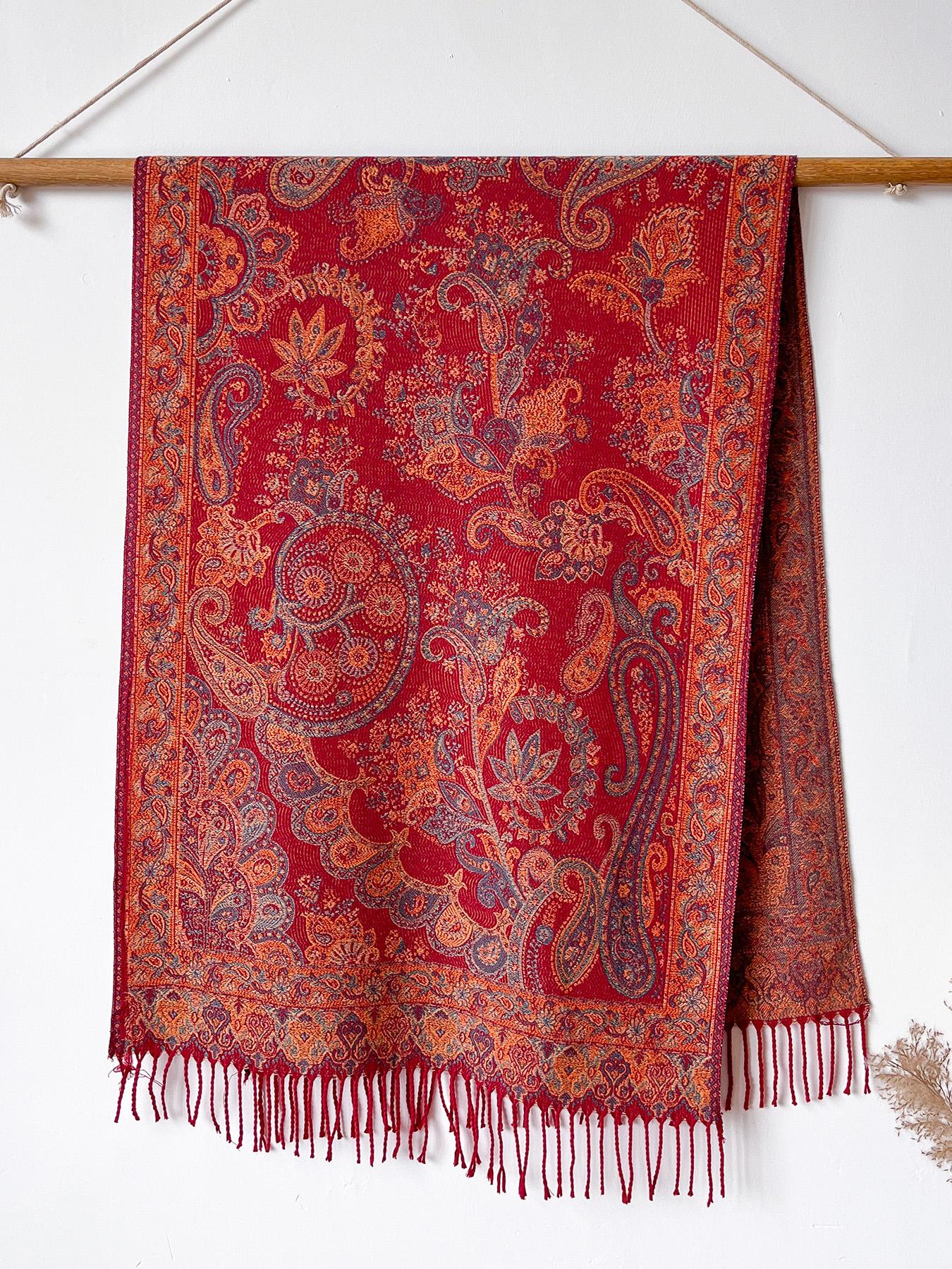 Women's Boho Style Paisley Print Scarf, Fall Winter Woven Fabric, Fitted Design, Soft Warm Accessory for Daily Wear & Modern Fashion