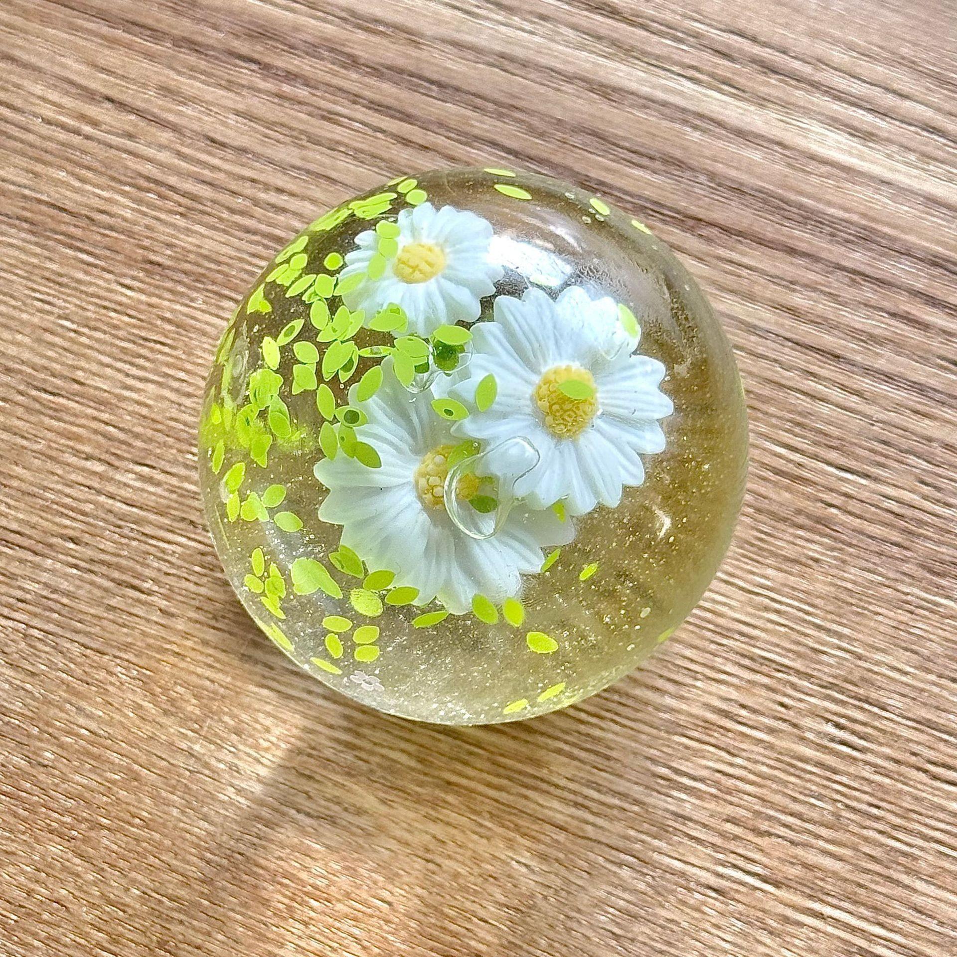 1/2 PCS Coconut Oil Squishy, Crunchy Fidget Stress Ball, Stress Relief Fidget, Slow Rising Squishy, Kasuga Daisy, Ultra-Soft & Non-Sticky, Reusable, Portable Squeeze, Decompression Squeeze Sand Glutinous Sensory Fidgety Toy, During Study, Work