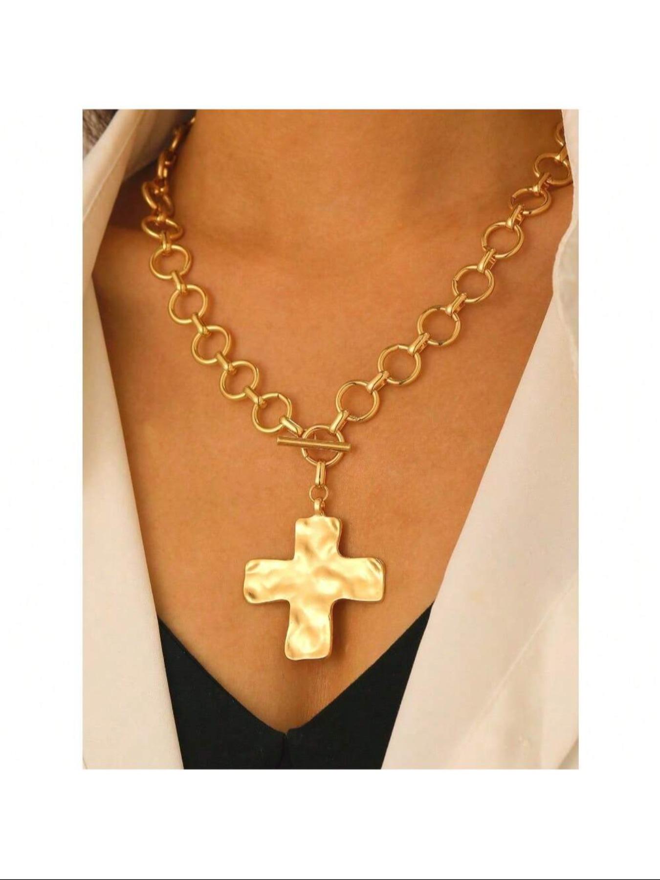 Chunky Cross Necklace for Women Statement Cross Pendant Necklace Layered Hammered Bold Cross Necklace Vintage Toggle Clasp Necklace Jewelry For Easter Gift