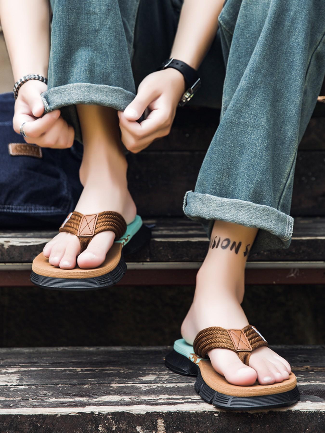 Men's Outdoor Hiking Durable Sandals, Thick Sole Height Boost, Anti-Slip Wear-Resistant, Trendy Casual Beach Slippers, Colorblock Design