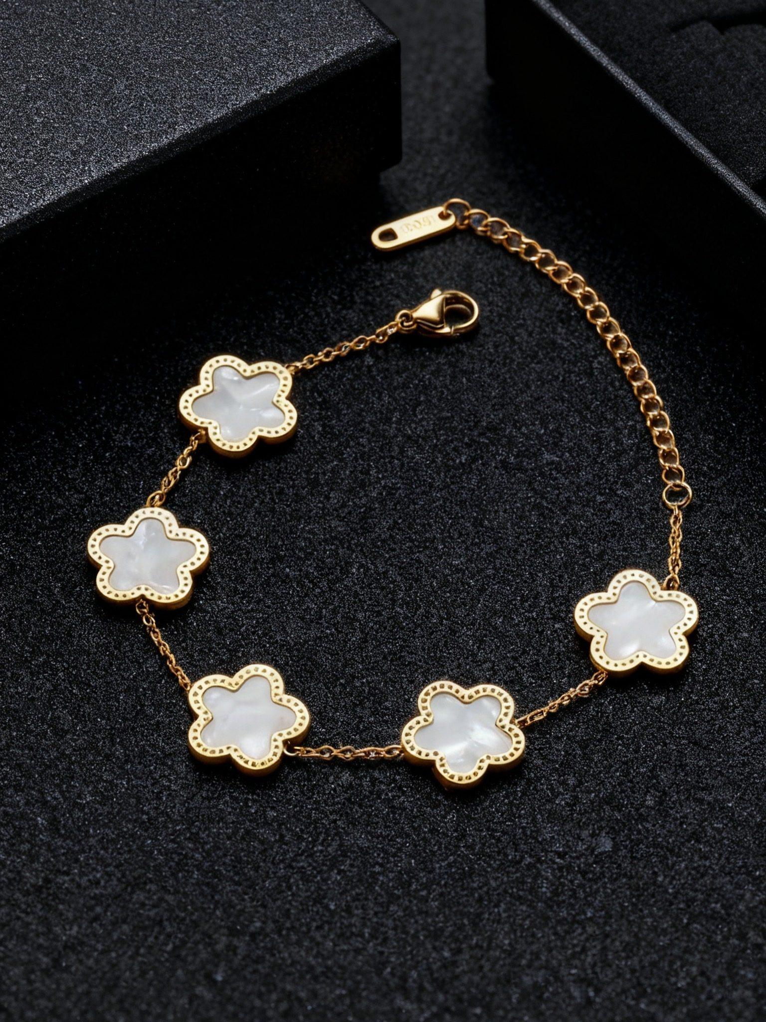 Stainless Steel Laser Five-Leaf Petal Adjustable Clover Bracelet, Classic Women Girls Brand Jewelry Party Gift