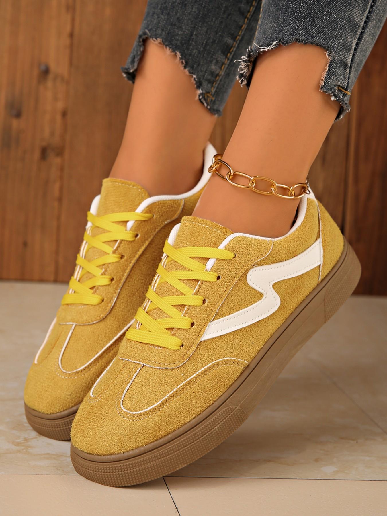Women's 90s Style Low Top Casual Sneakers, Student Soft Sole Comfortable Flat Walking Shoes, Trendy Retro Athletic Footwear