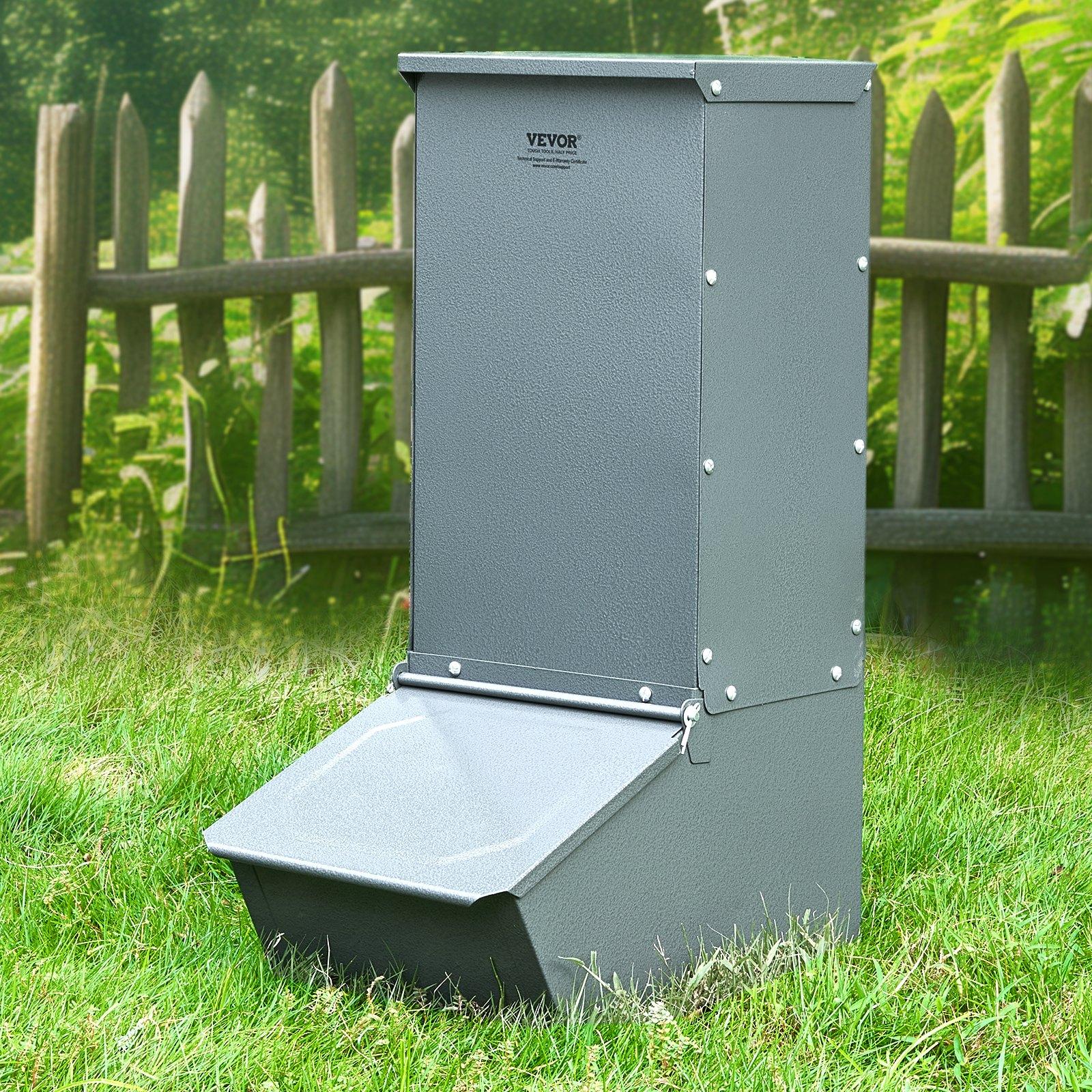 fathersdaygift VEVOR Hog Feeder, 2.2 Bushel Capacity, Single Door Pig Feeder, Heavy Duty Steel Piglets Feeder, Multipurpose Trough Creep Feeder, Outdoor Livestock Feeder Farm Accessory for Feeding up to 5 Hogs