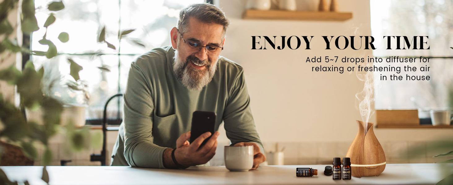 Gentlemen's Essential Oils Set - 6x10ML Mens Fragrance Oil for Candle Making, Diffuser - Sandalwood, Cedar, Leather, Bay Rum, Cologne Aromatherapy Oils for Men