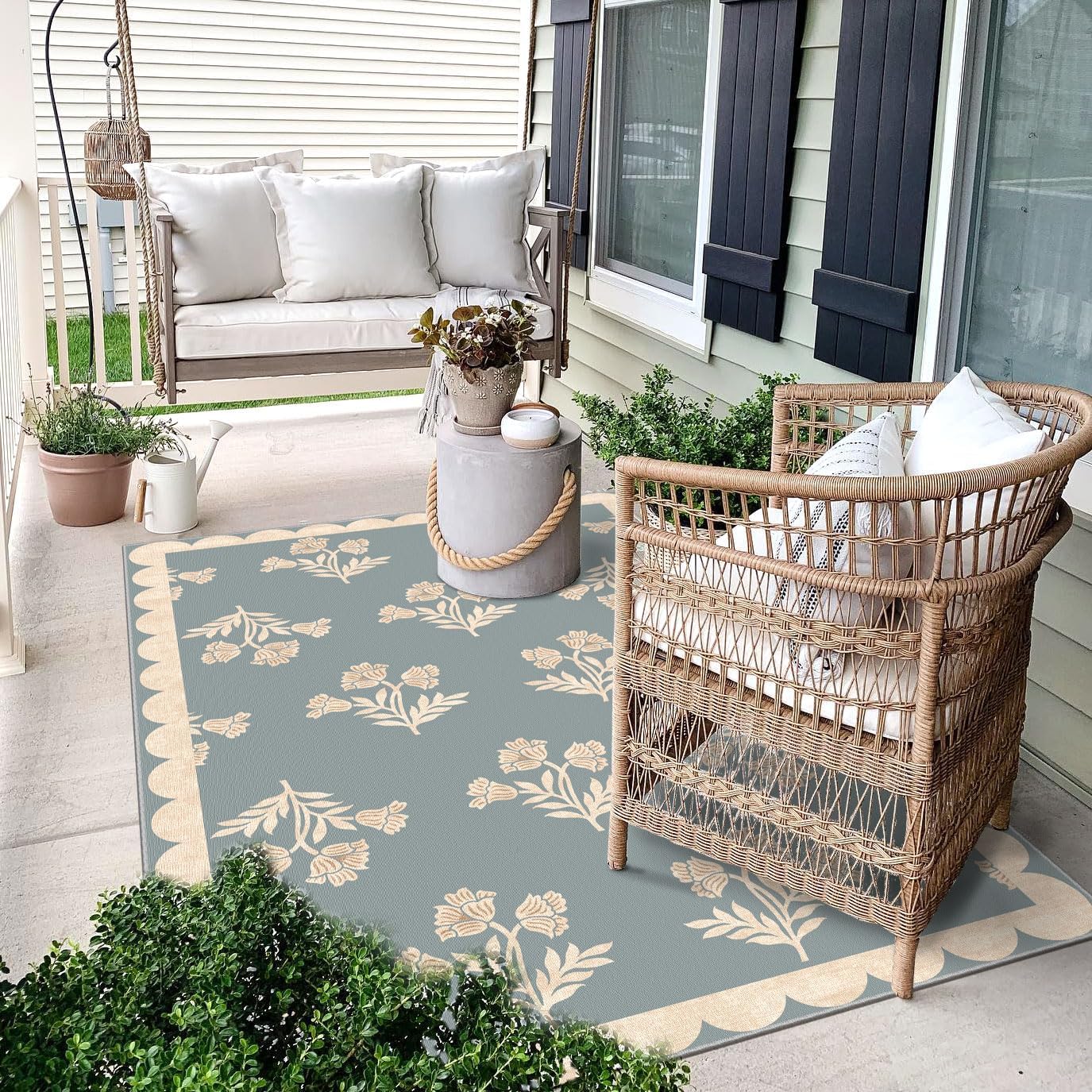 2'×3' Floral Non-Slip Washable Doormat, Blue Retro Farmhouse Scalloped Entry Rug for Front Door, Entryway, Kitchen and Front Porch, Indoor and Outdoor Decorative Mat, Home Decor Mat