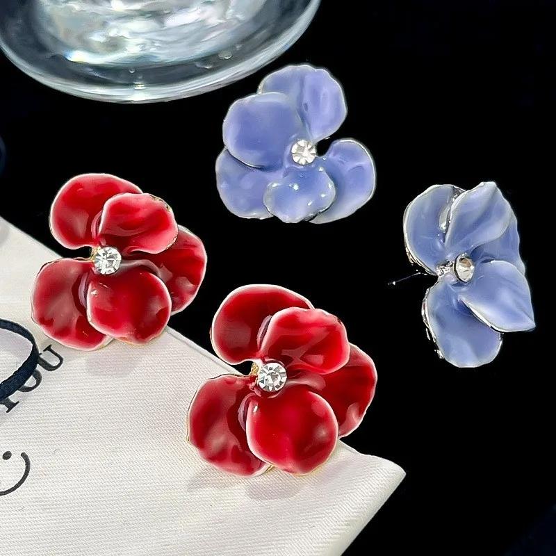 【Butterfly Orchid Stud Earrings】1Pair Spring and Summer Flower Petal Earrings Boho Ultra-Chic 3D Flower Earrings with Vintage Blue Glaze Floral Studs