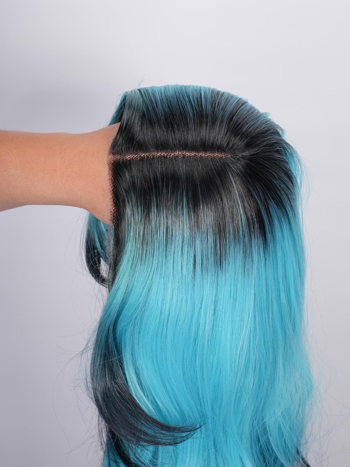 Voluminous Layered Design T-part Wig, Long Body Wave Black To Light Blue Ombre Wig, Fashion Synthetic Hair Wig For Y2K Lovers & Drag Queens, Fit Daily Wear, Themed Party, Cosplay Shooting